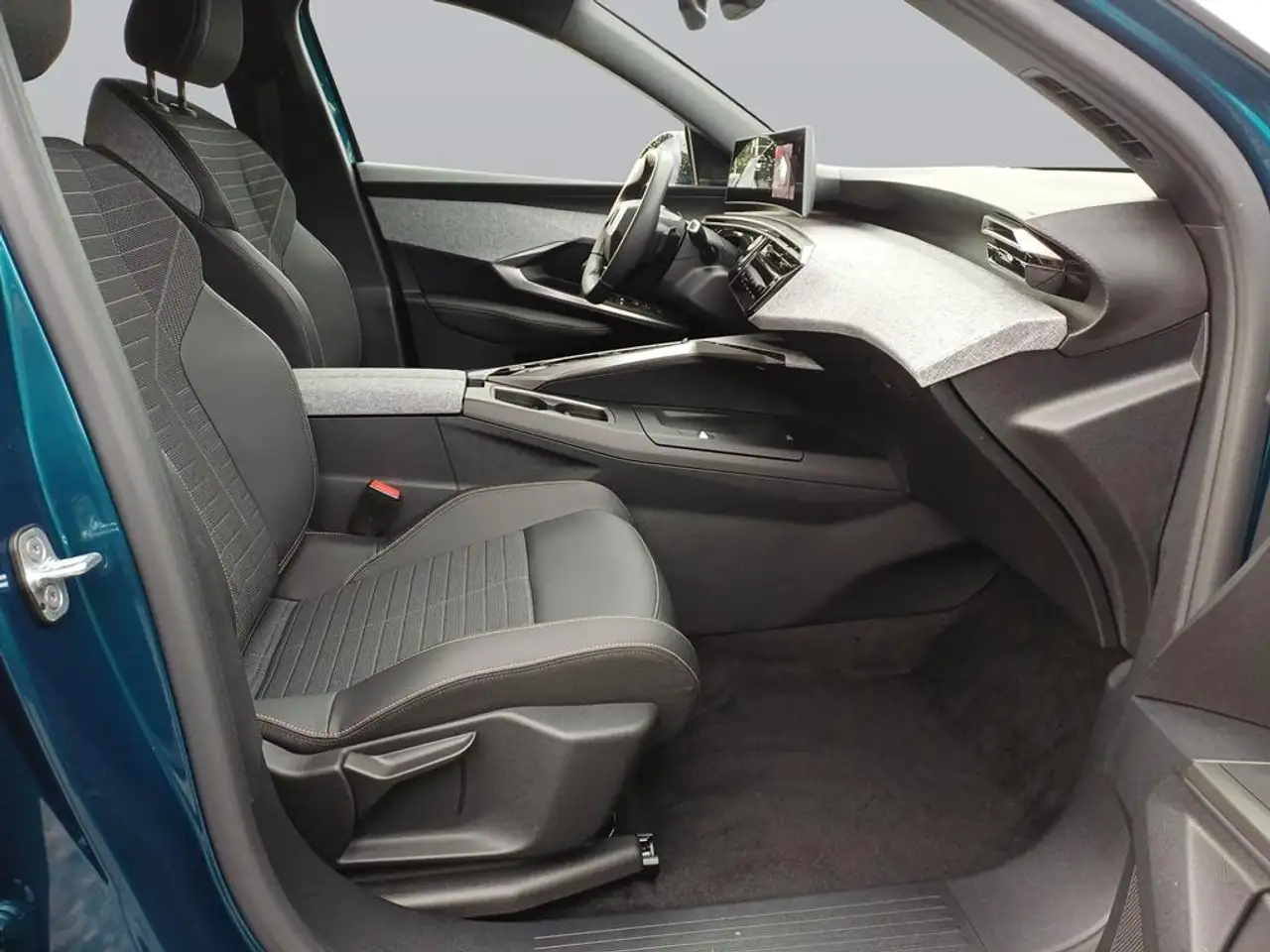 Peugeot 3008 (PD) Hybrid 136 Allure, миниатюра 12