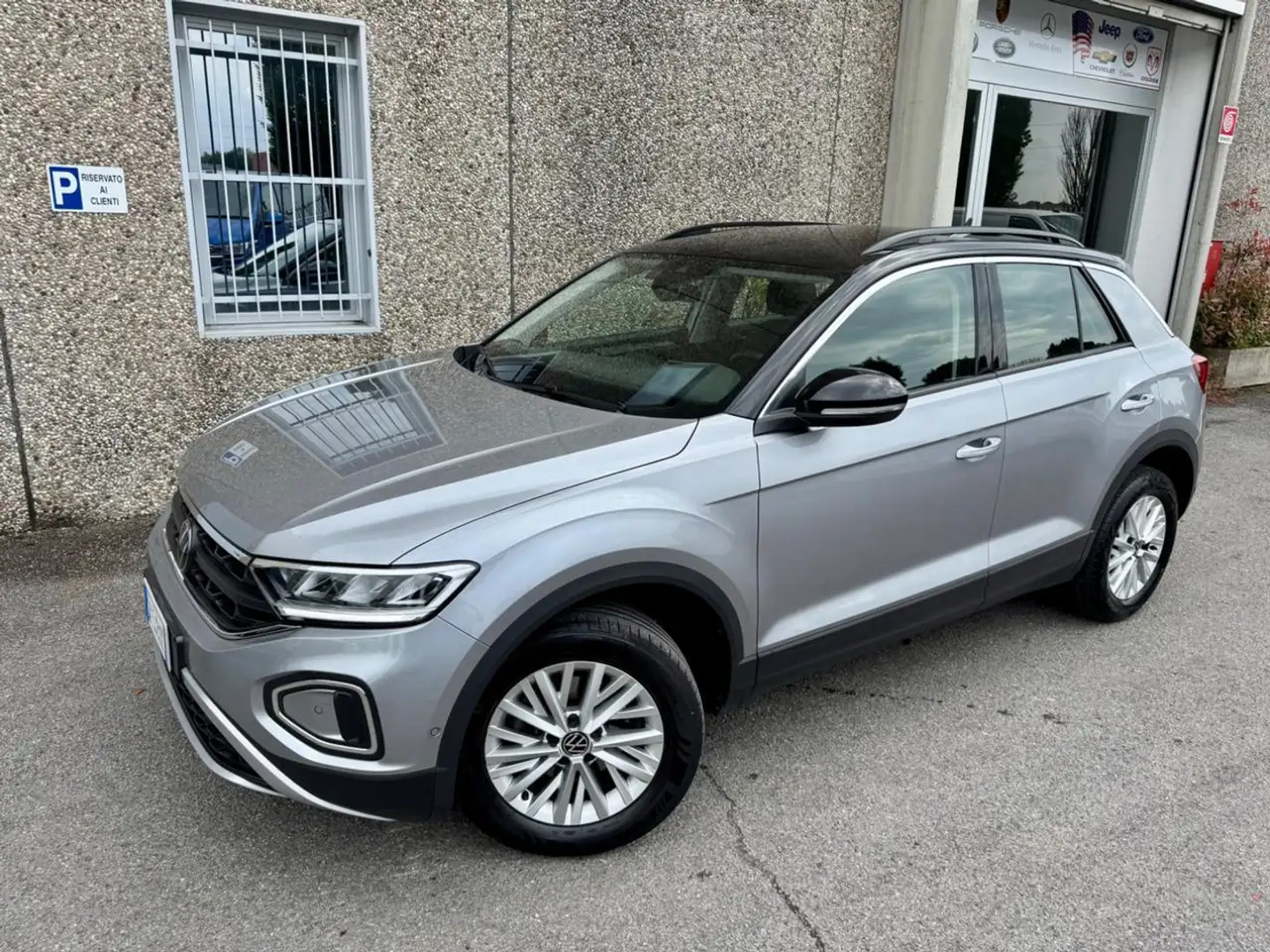 Volkswagen T-Roc 1.5 TSI ACT DSG Life "RADAR"LED"VIRTUAL" Gris - 1