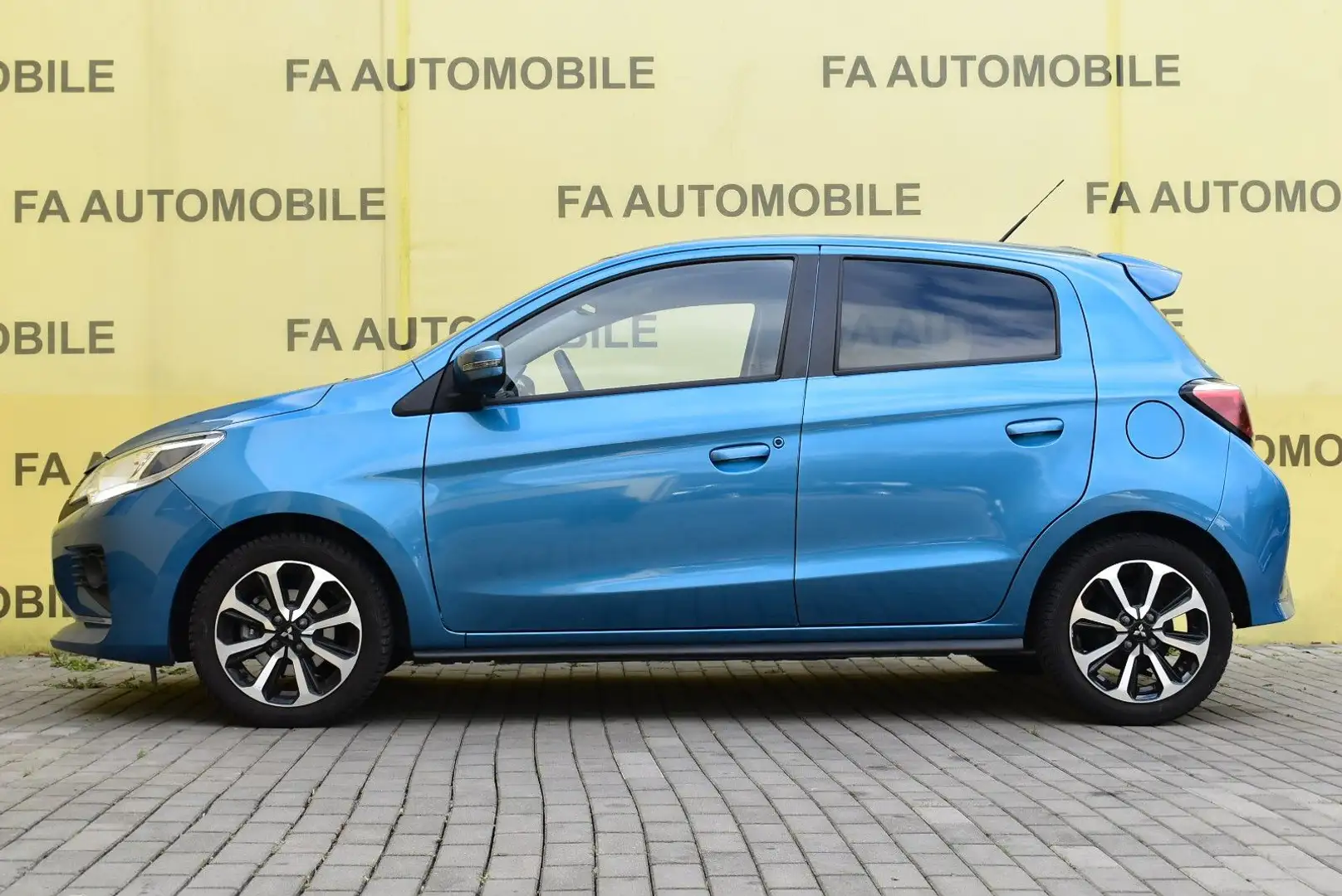 Mitsubishi Space Star Top/KLIMA/KEYLESS/SHZ/LEDER/KAMERA/ Blau - 2