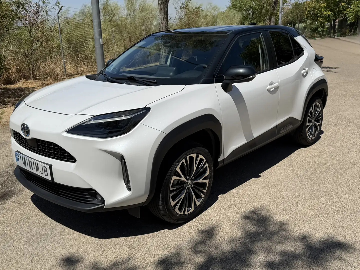 Toyota Yaris Cross 120H Style Bi-Tono - 2