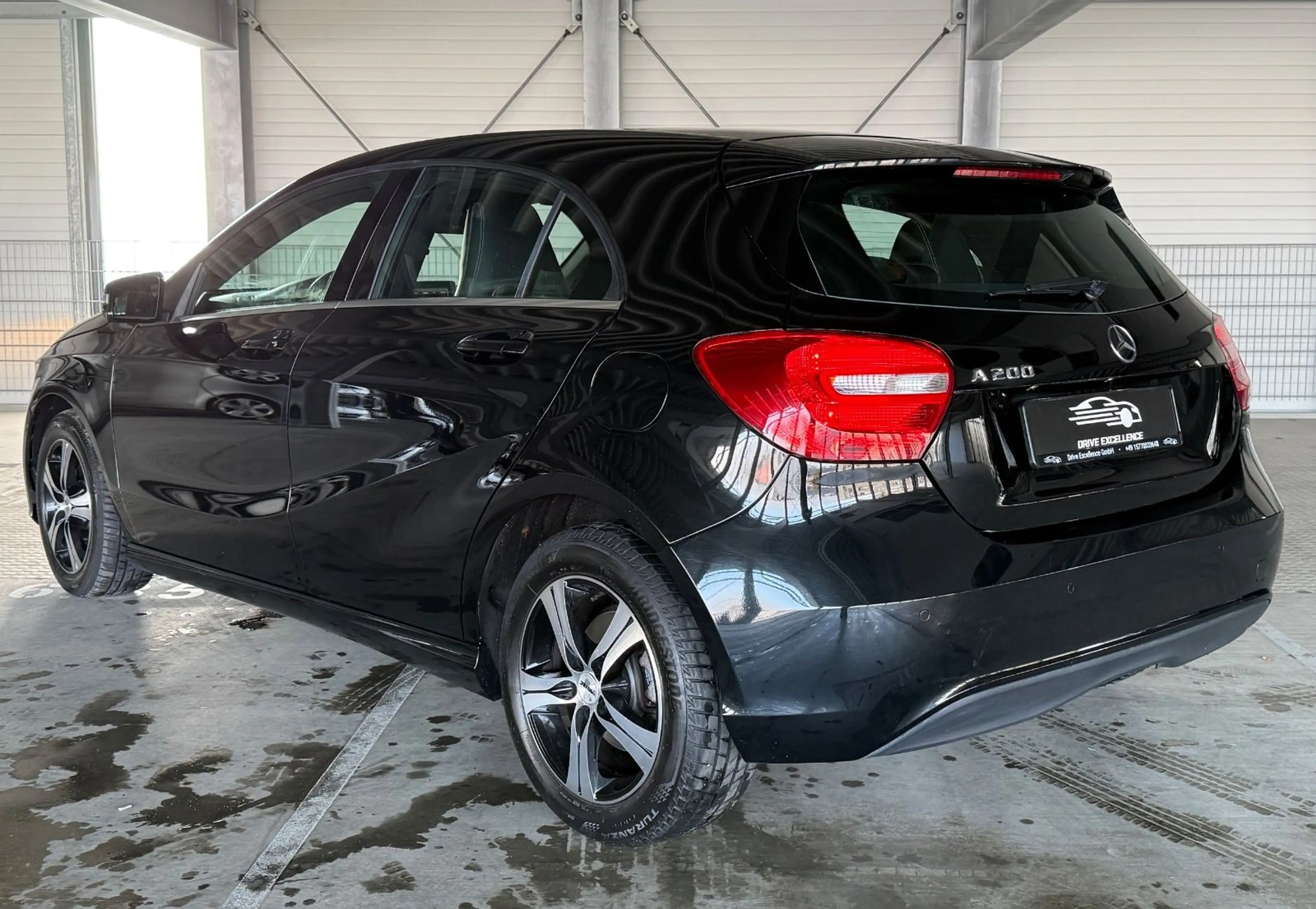 Mercedes-Benz A 200 NAVI TEMP LIM FA PDC TL SH BT Start/Stopp — photo 11
