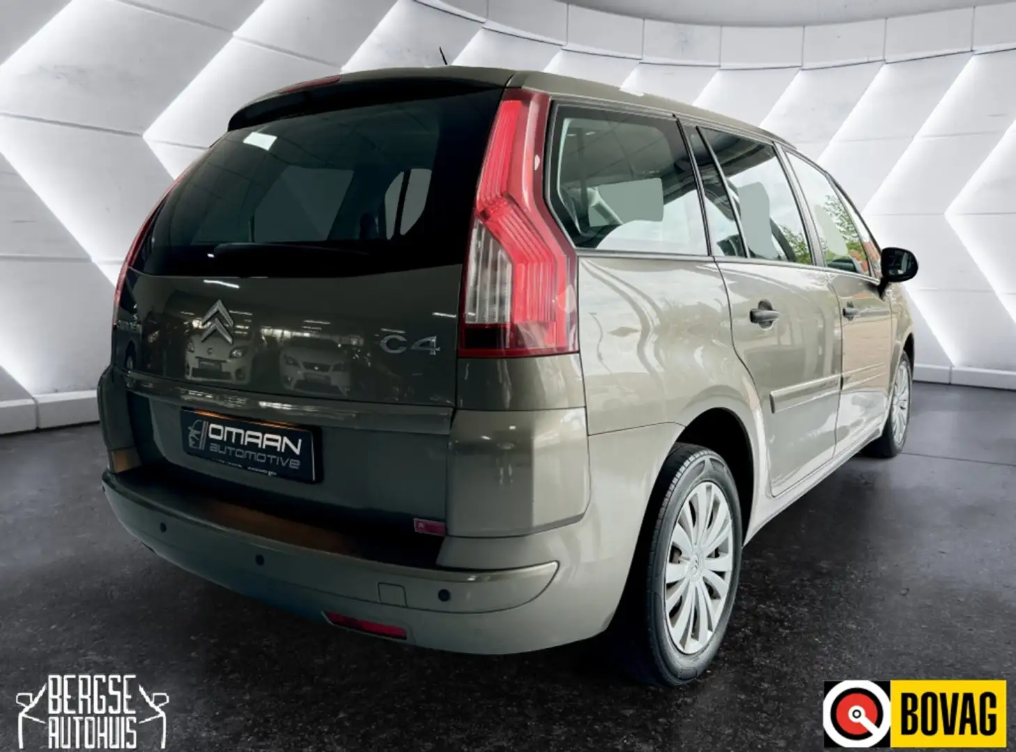 Citroen Grand C4 Picasso 1.6 VTi Image 7-ZITS Trekhaak Bruin - 2