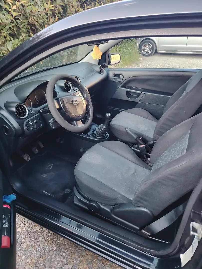 Ford Fiesta 1.3 Viva - 1