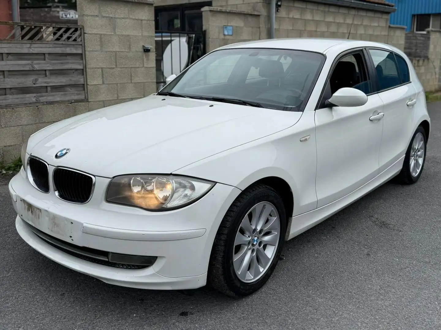BMW 116 116 d Wit - 1