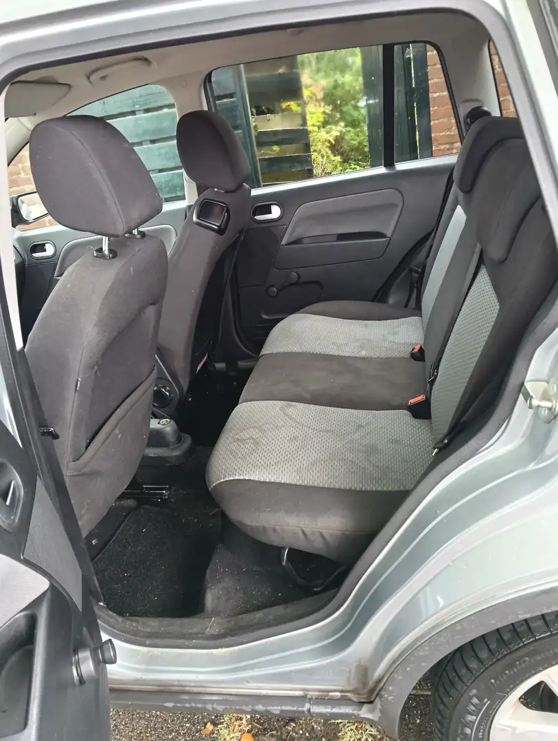 Ford Fusion Fusion 1.4-16V Futura Zilver - 2