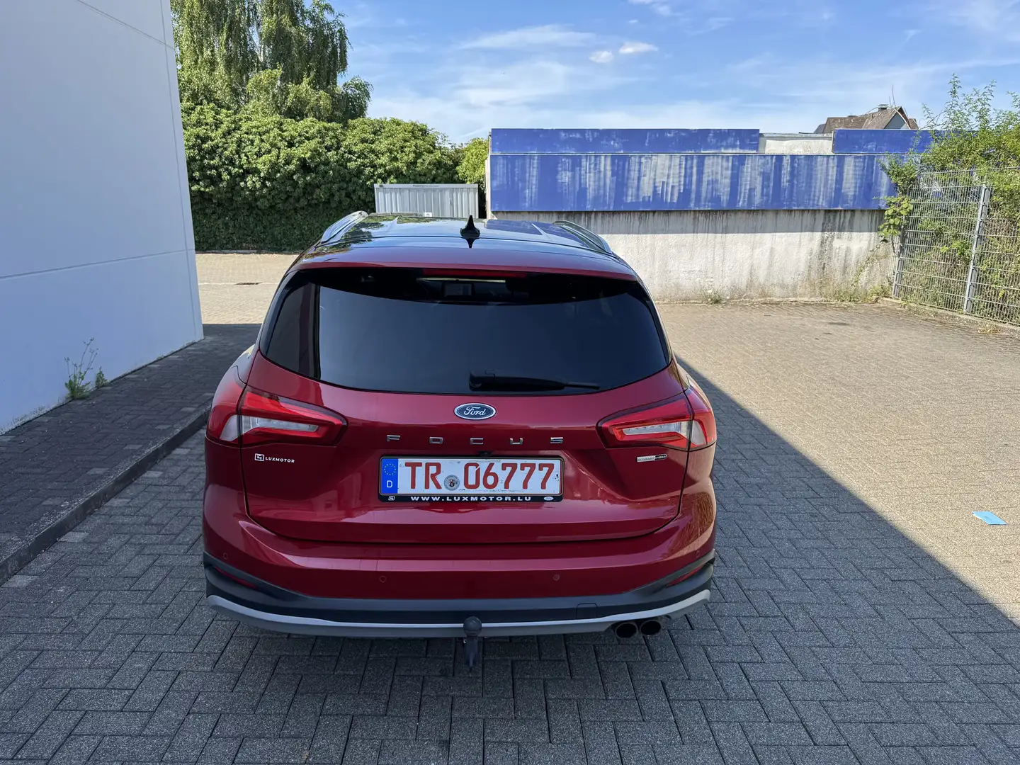 Ford Focus Turnier 1.0 EcoBoost Hybrid ACTIVE X - 2