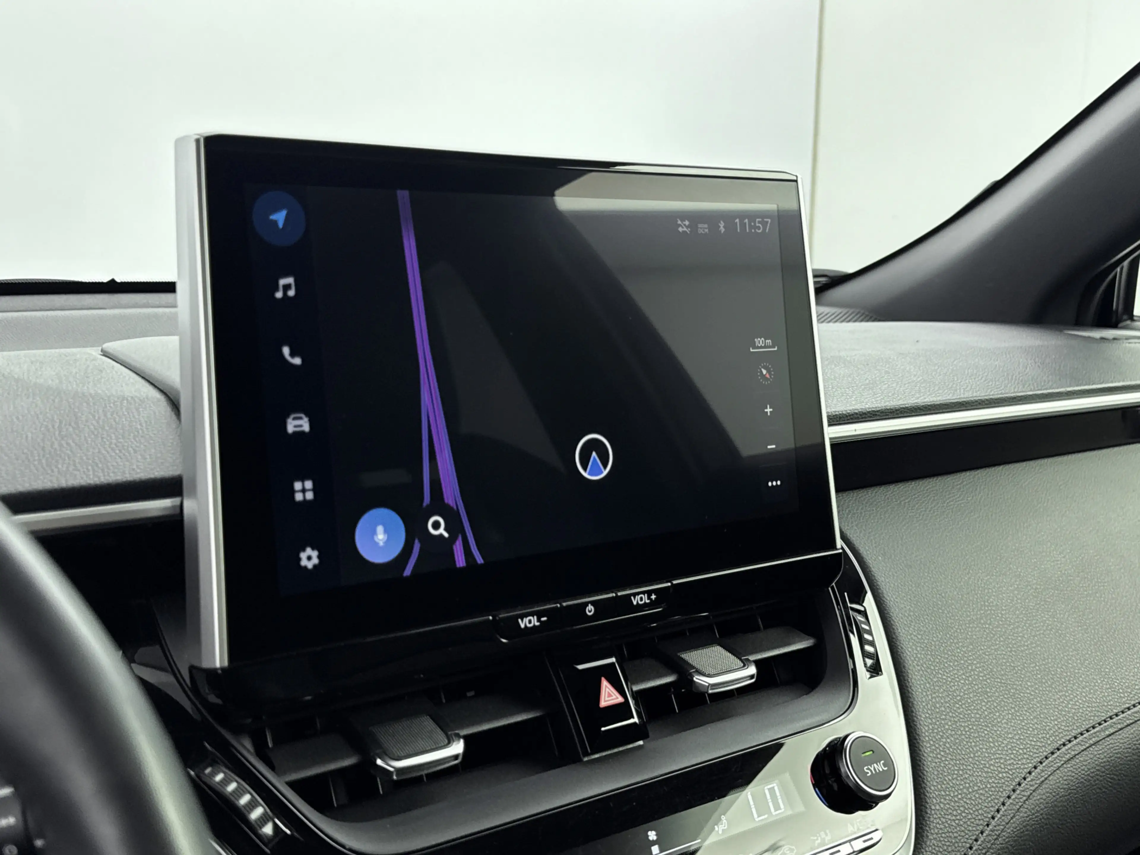 Toyota Corolla Cross Hybrid 140 Style | Half Lederen bekleding | Dealer — photo 7
