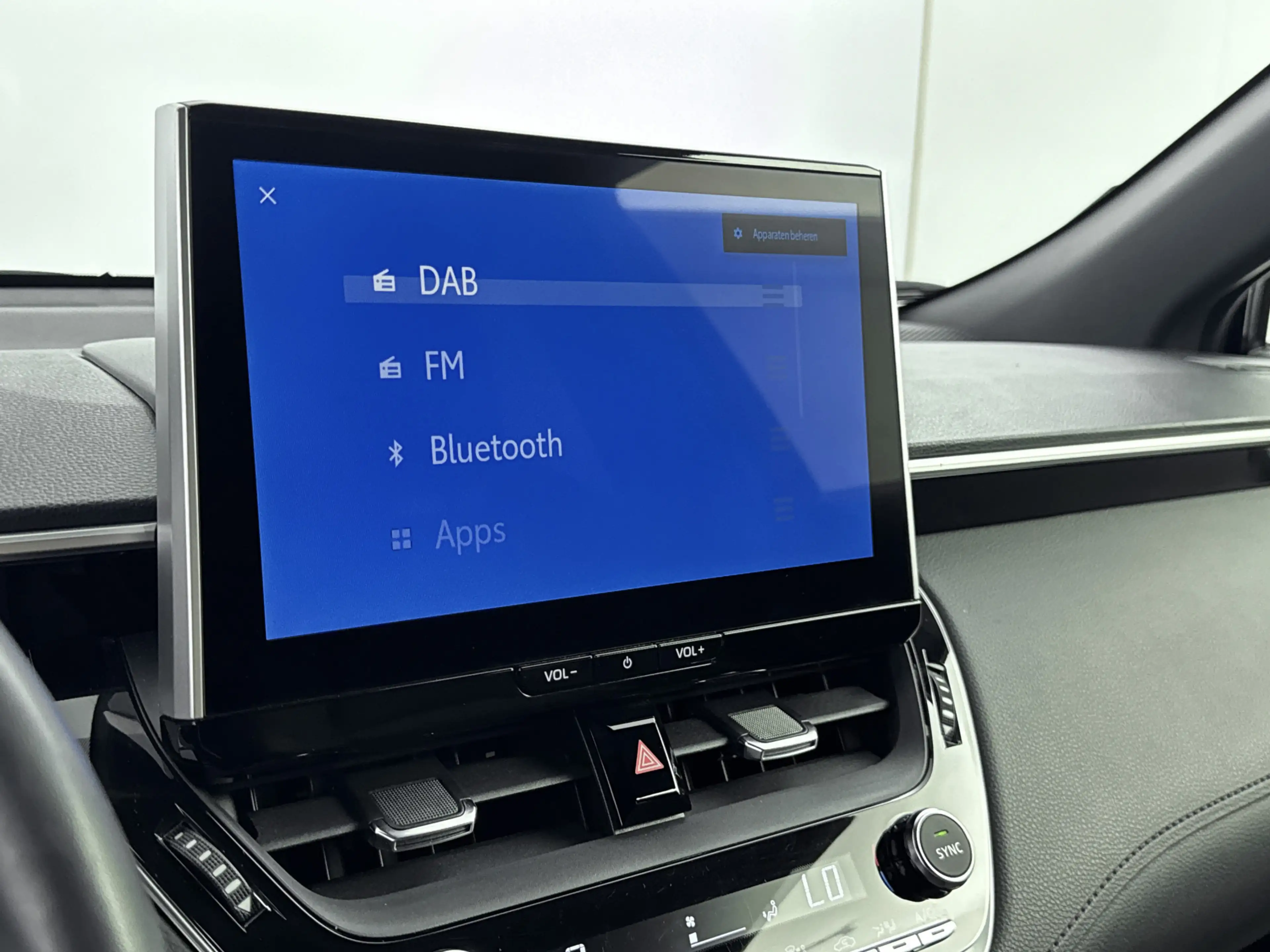 Toyota Corolla Cross Hybrid 140 Style | Half Lederen bekleding | Dealer — photo 10