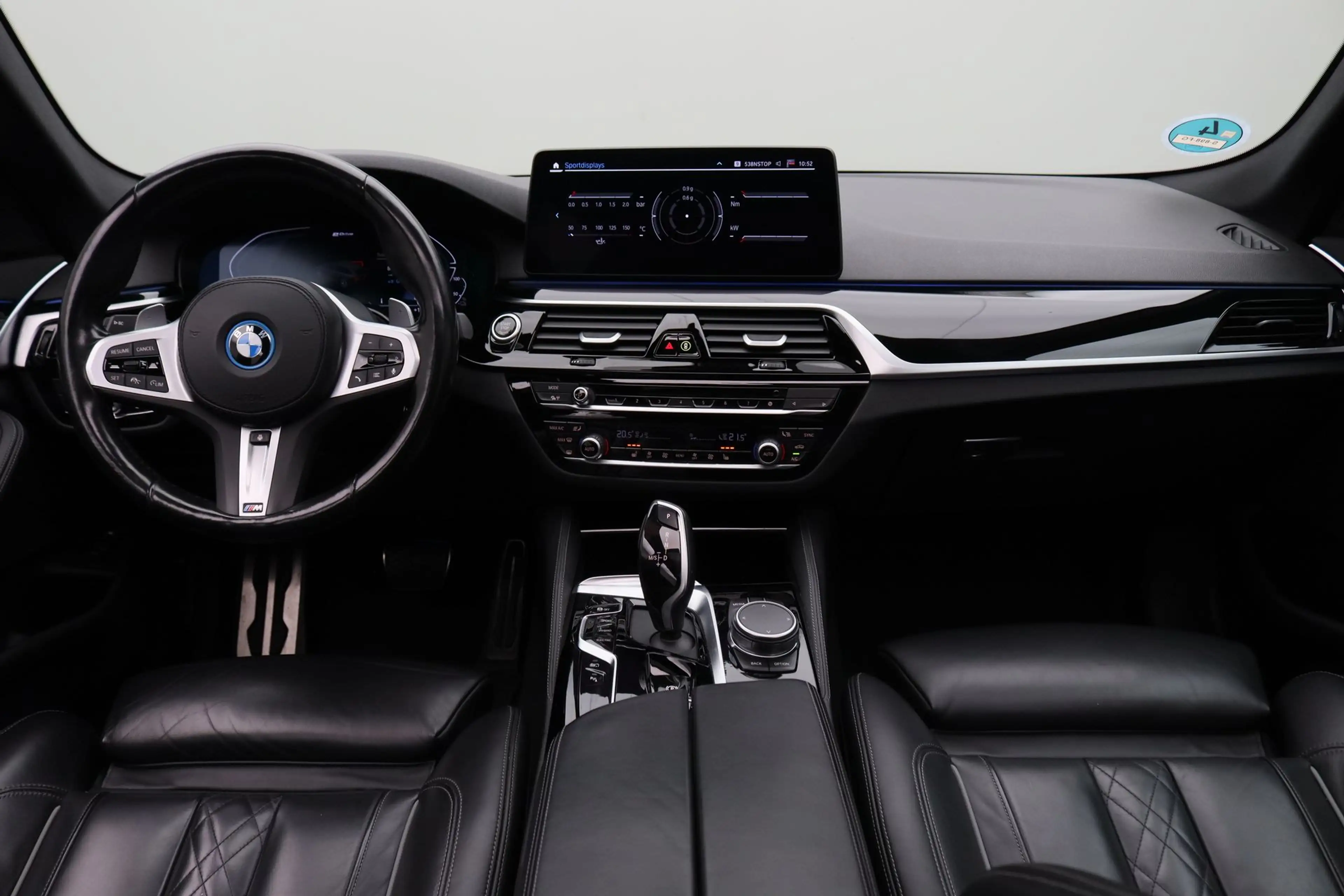 BMW 530 5-serie Touring 530e Business Edition Plus | M-spo — photo 3