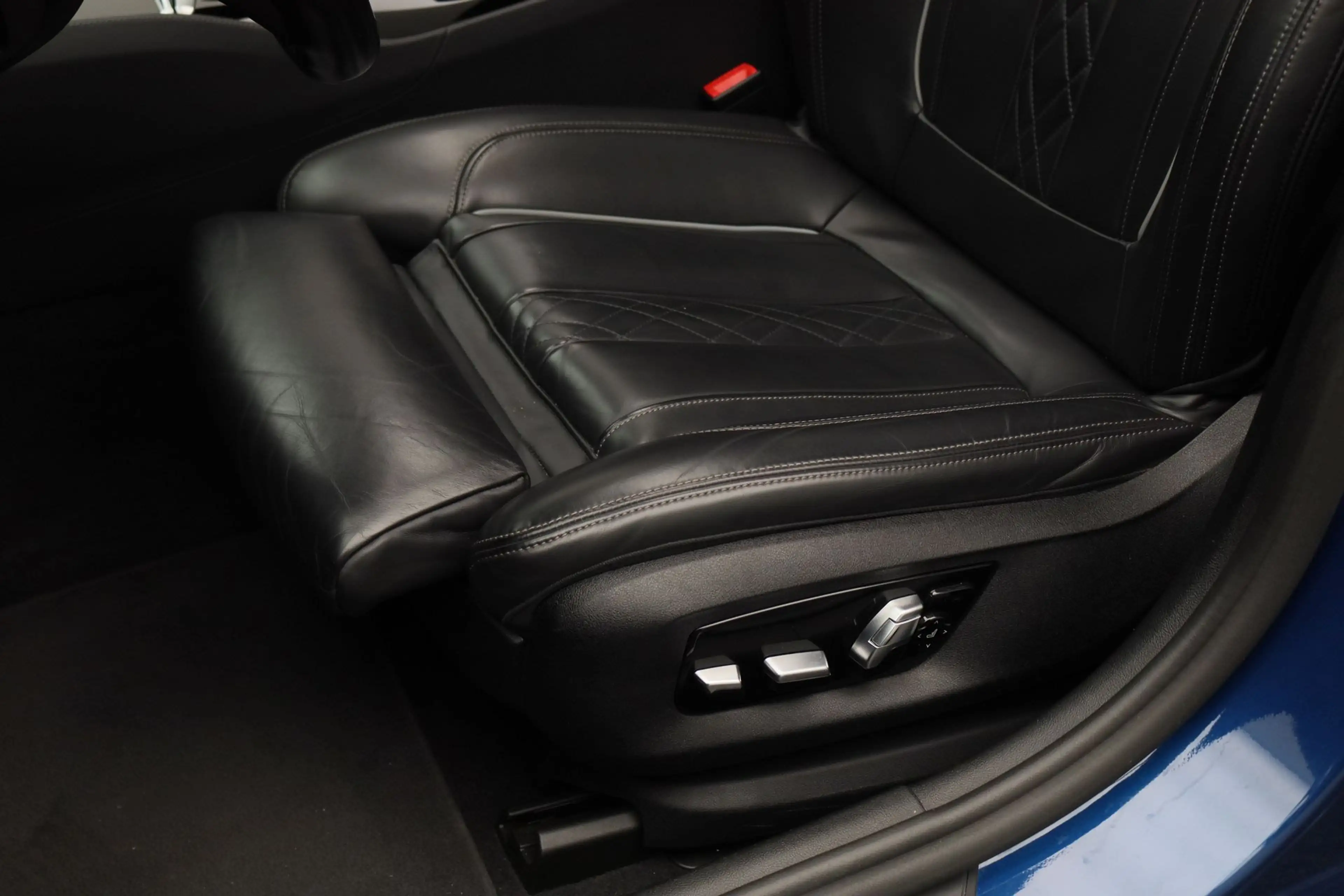 BMW 530 5-serie Touring 530e Business Edition Plus | M-spo — photo 4