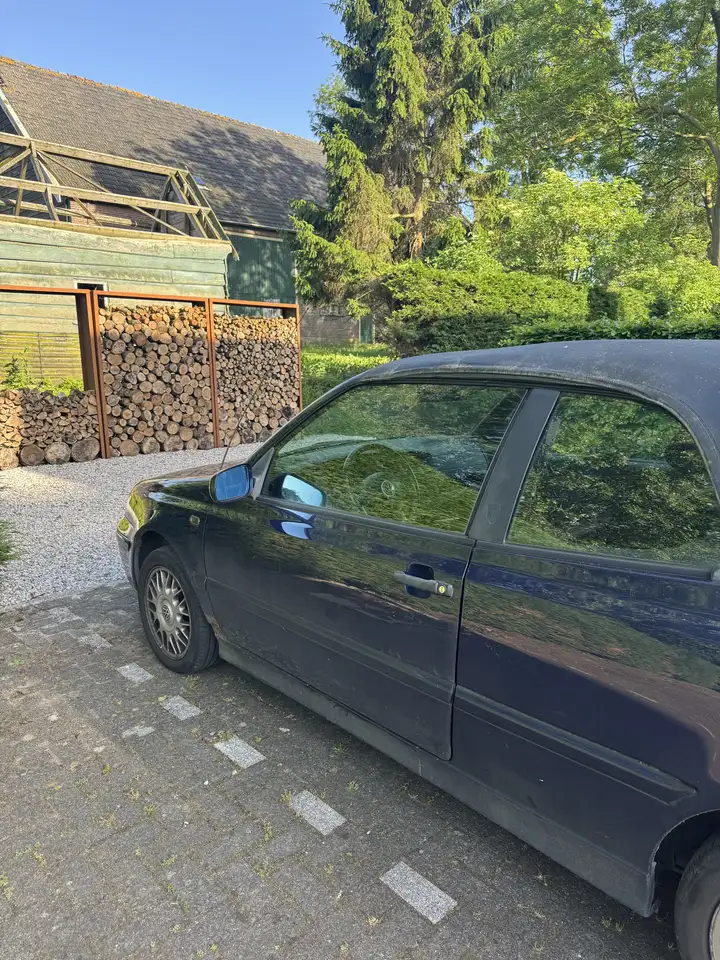 Volkswagen Golf Cabriolet 1.8 Highline, foto 3