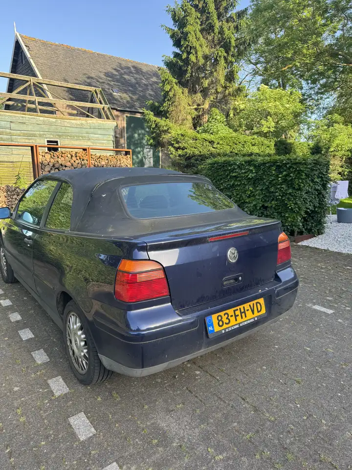 Volkswagen Golf Cabriolet 1.8 Highline, foto 2