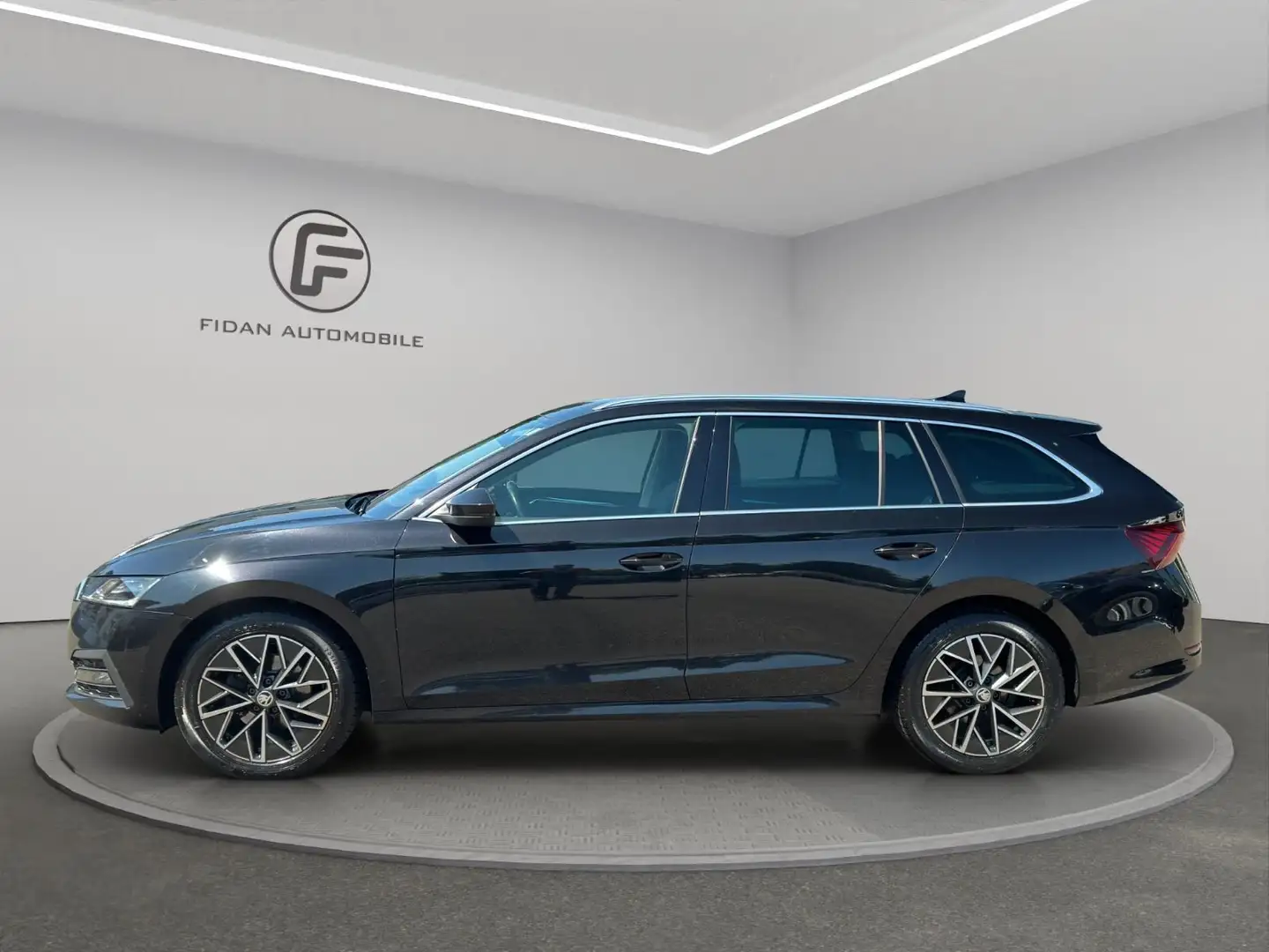 Skoda Octavia Combi*Virtual*HUD*LED*Memo*App*Ambient* Zwart - 2