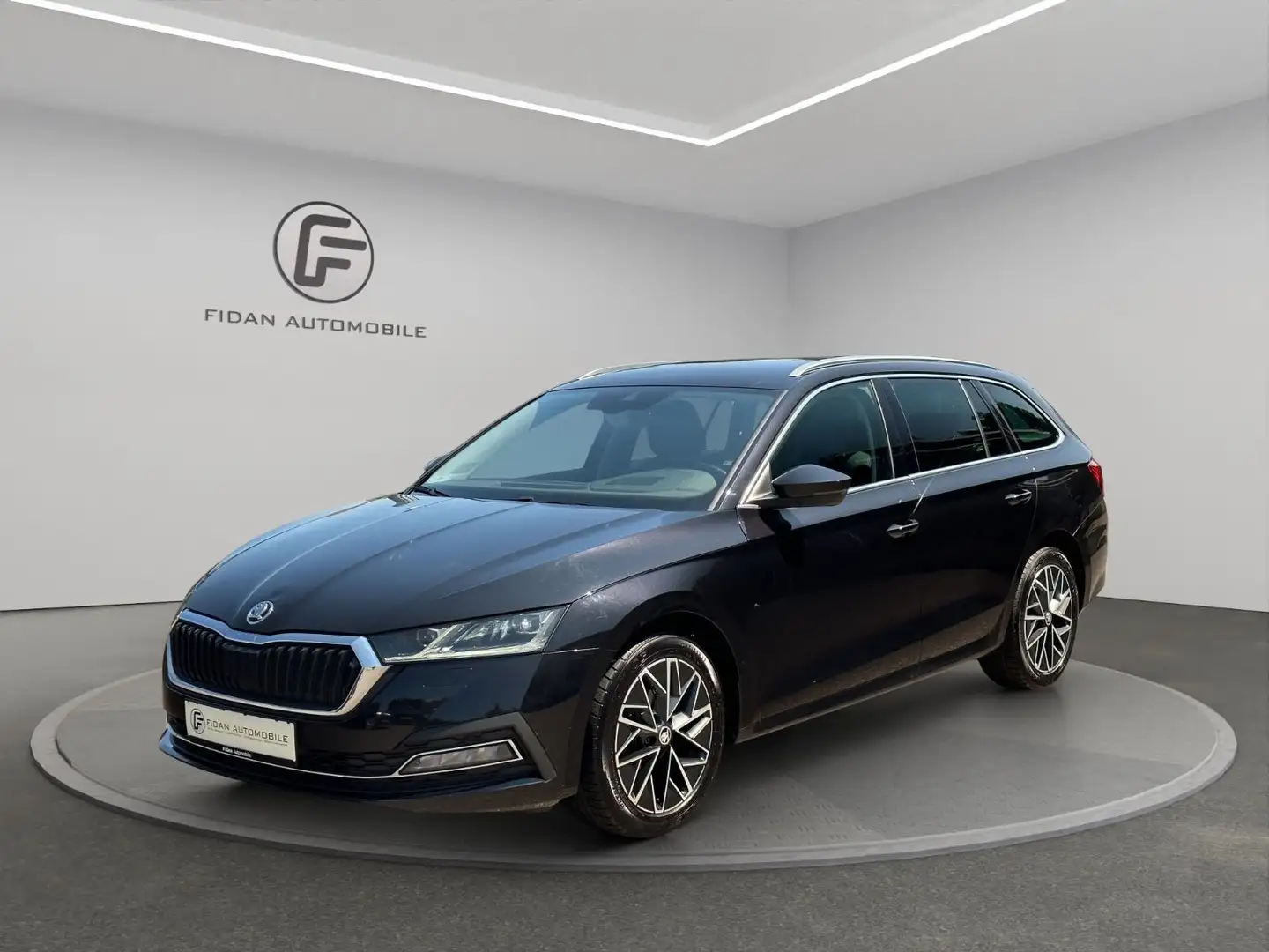 Skoda Octavia Combi*Virtual*HUD*LED*Memo*App*Ambient* Zwart - 1