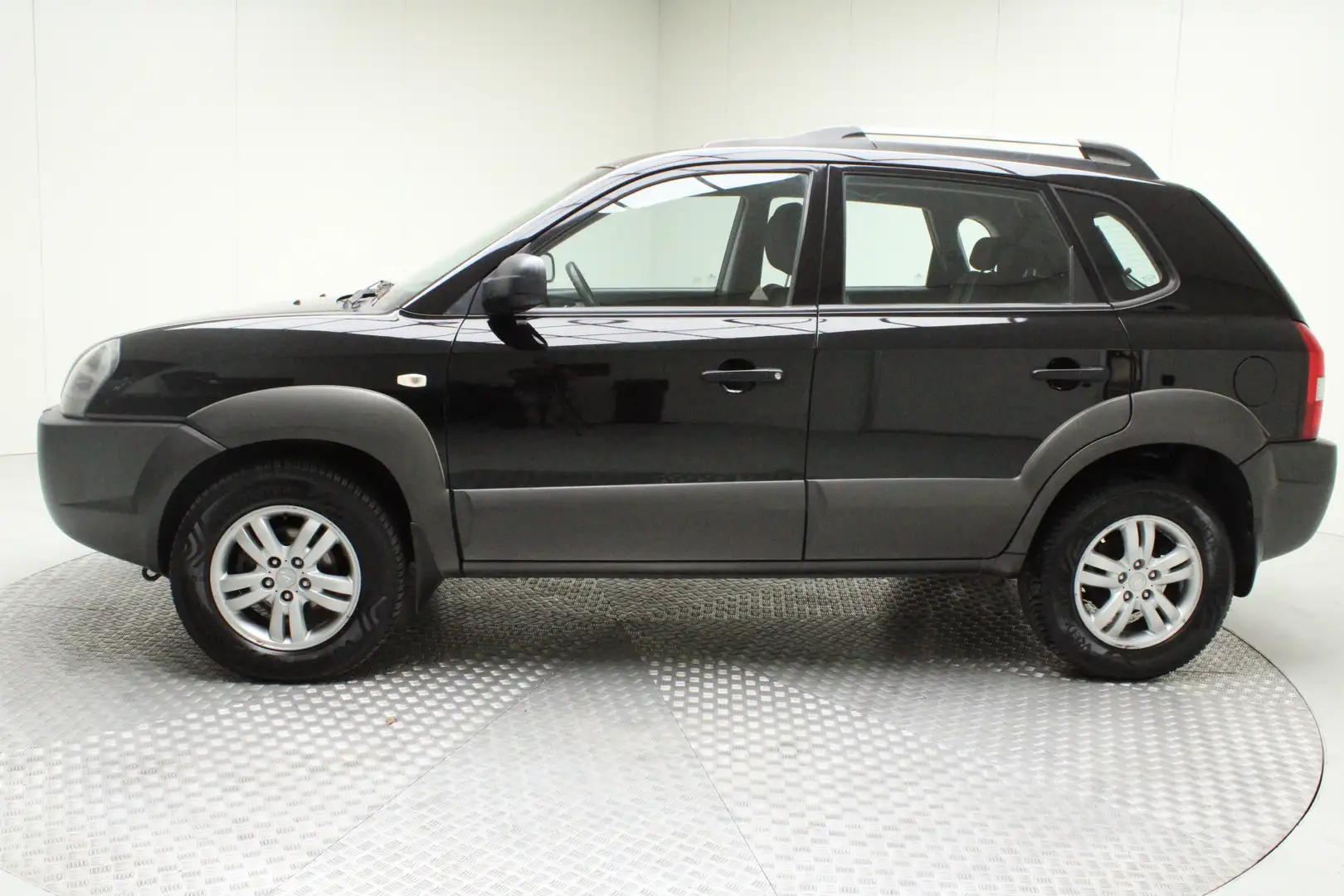 Hyundai TUCSON 2.0i Active | airco | 4x elektr. ramen | elektr. s Noir - 2