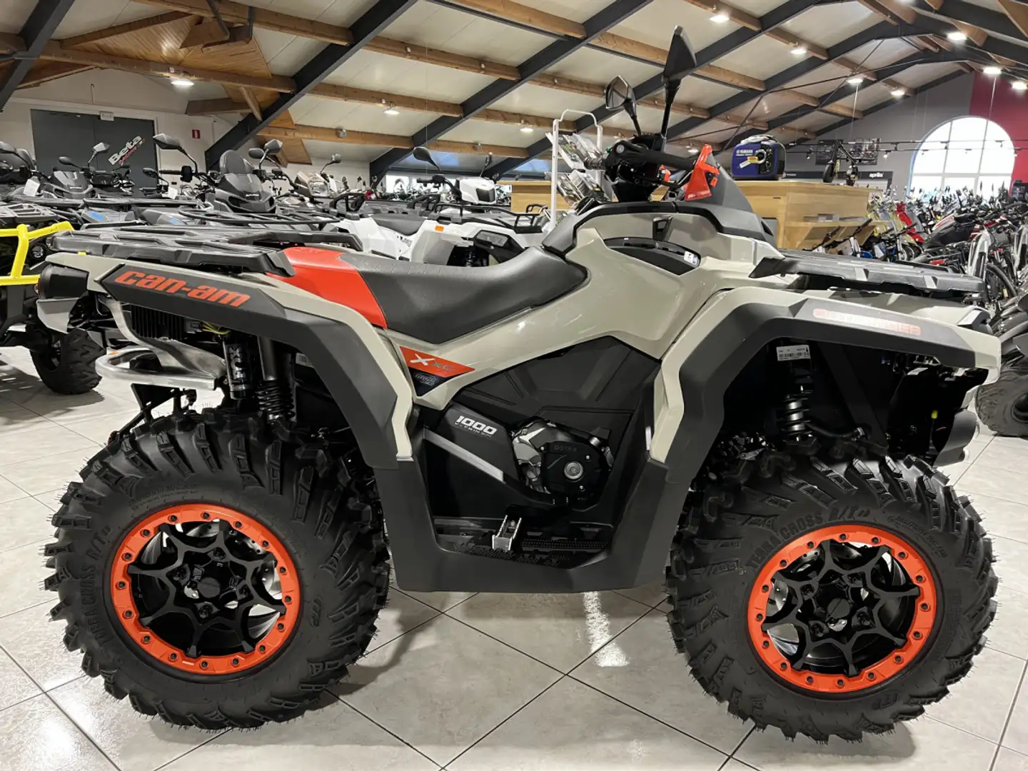 Can Am Outlander X XC T ABS 1000 T3B Gris - 1