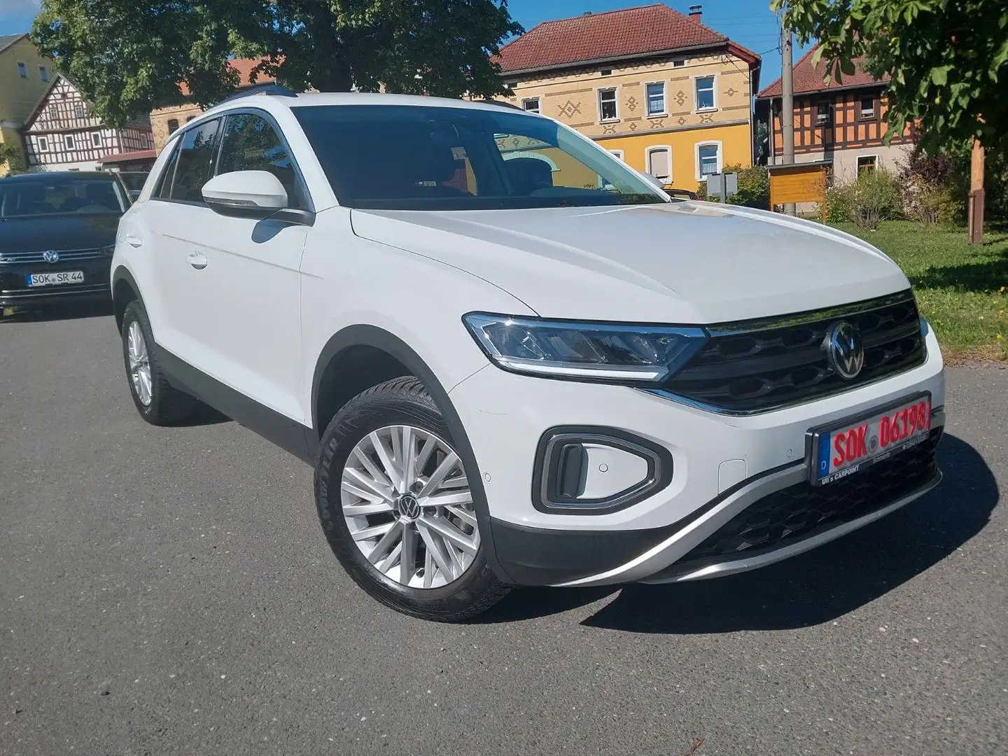 Volkswagen T-Roc Life LED Navi SHZ Preisreduziert ! Weiß - 1