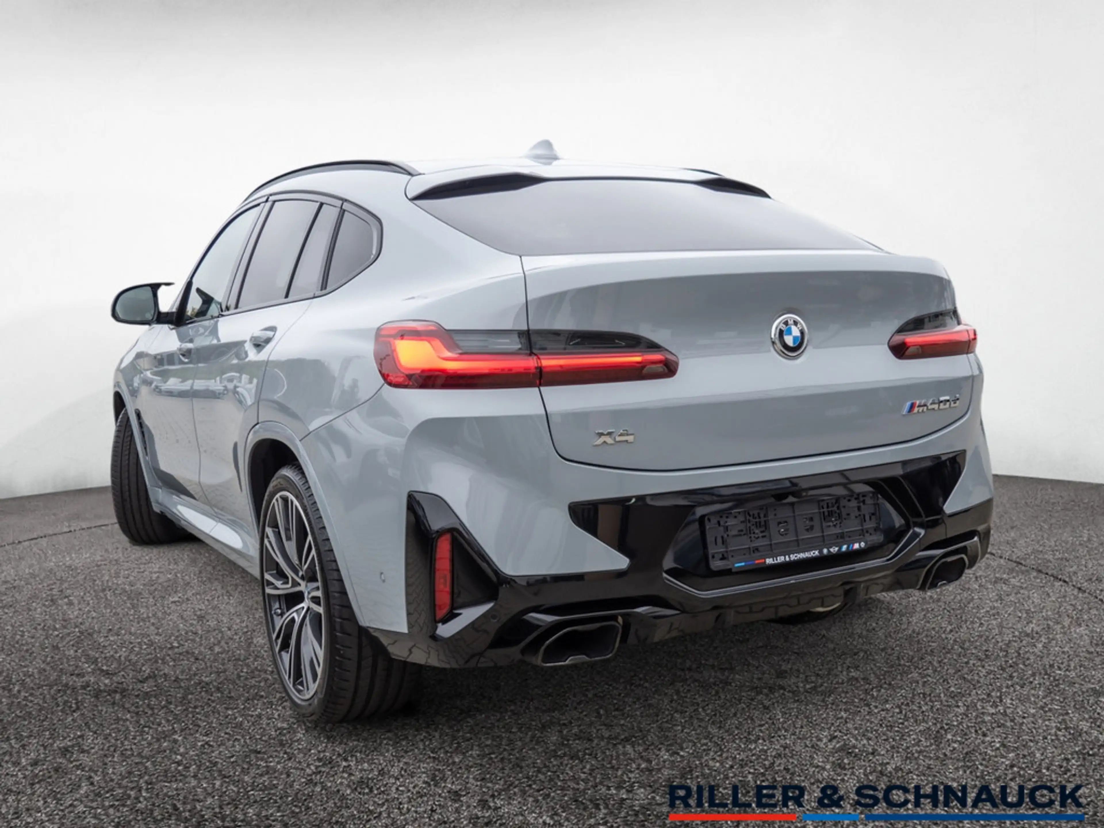 BMW X4 M 40d HUD STANDHZ PANO LASER 360° MEMORY — photo 5