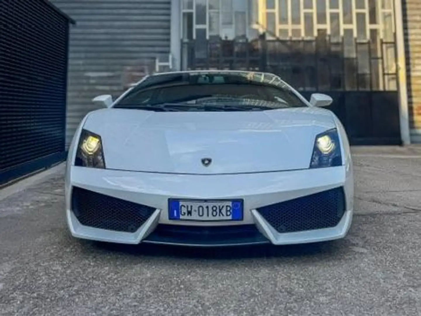 Lamborghini Gallardo Gallardo Coupe Coupe 5.2 LP 560-4 e-gear Білий - 1