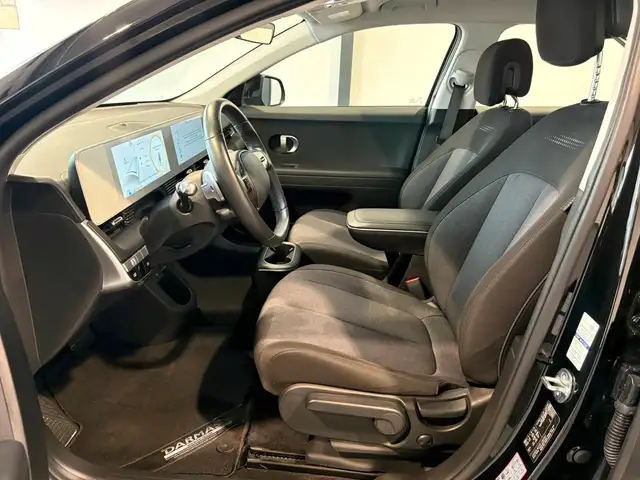 Hyundai Ioniq 5 view 8
