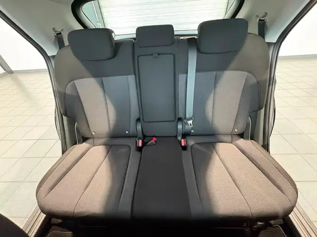 Hyundai Ioniq 5 view 14
