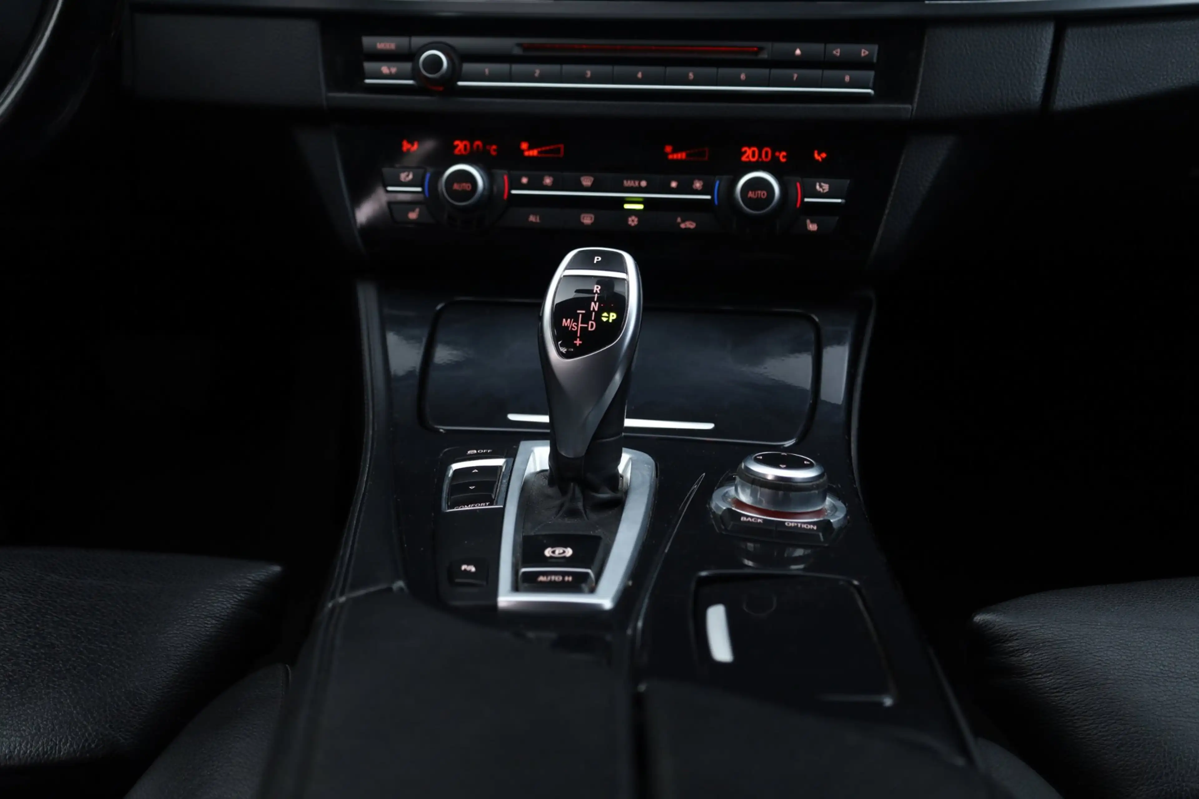 BMW 530 5-serie Touring 530i High Executive Aut. | NAP | G — photo 31