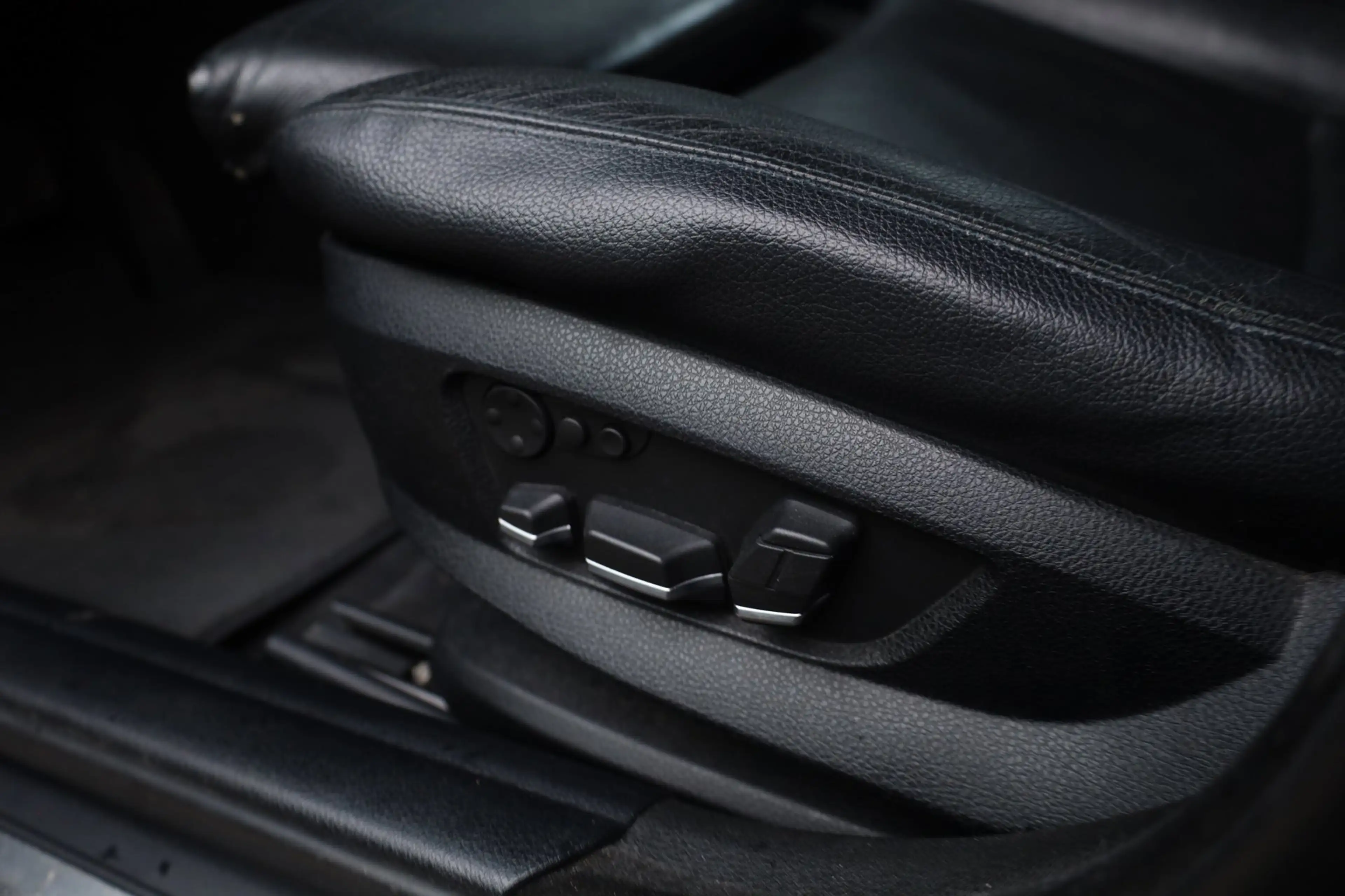 BMW 530 5-serie Touring 530i High Executive Aut. | NAP | G — photo 14