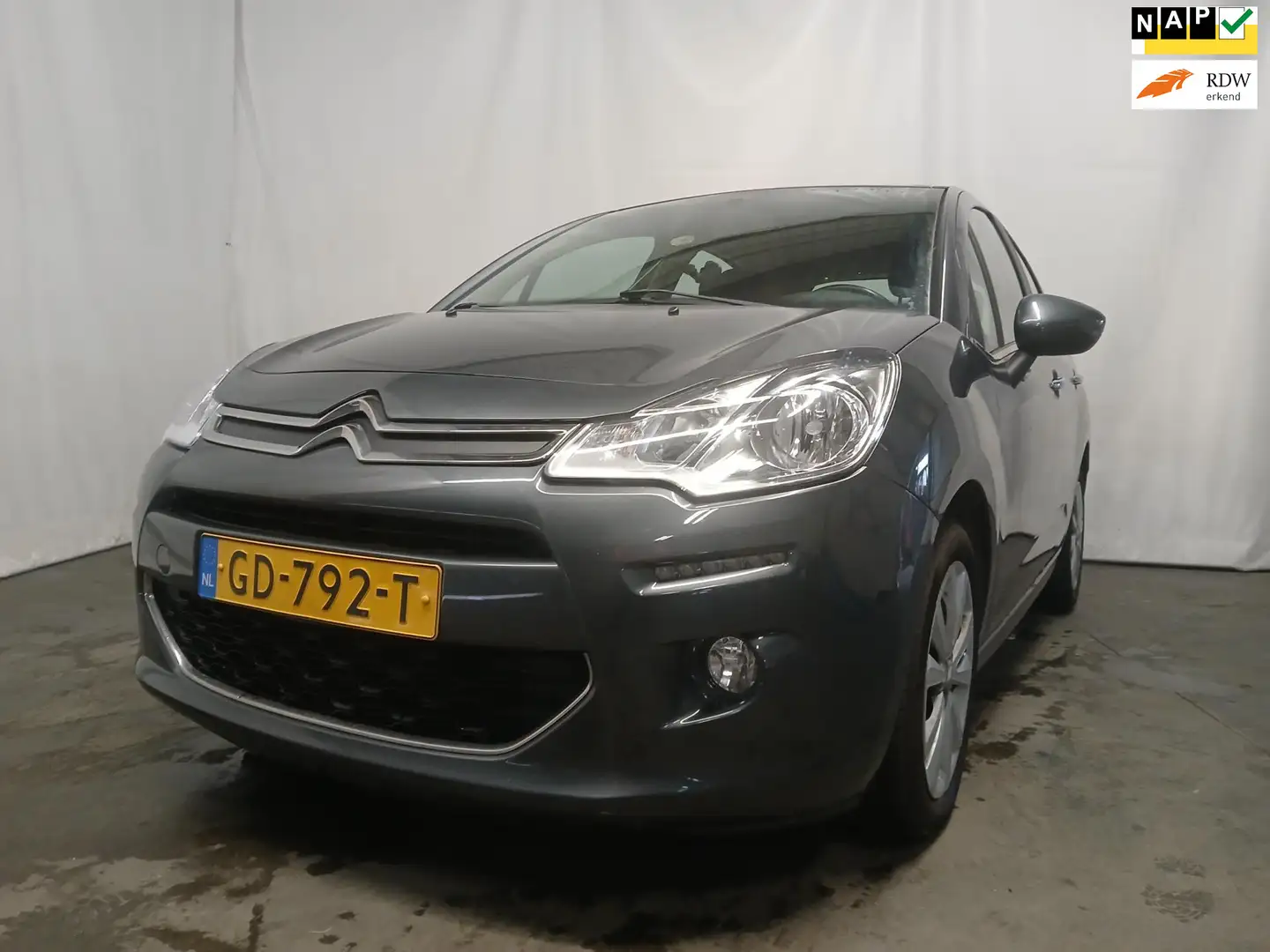 Citroen C3 1.0 PureTech Collection - Motor Tikt Grijs - 1