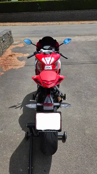 MV Agusta F3 - foto 6
