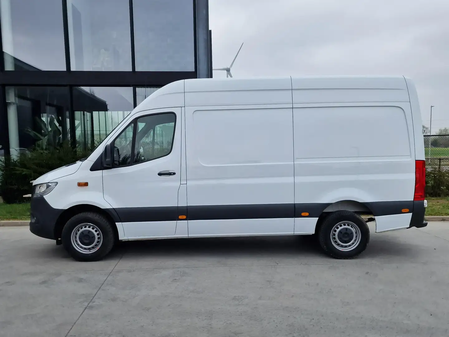 Mercedes-Benz Sprinter L2H2 317 CDI/Zetelverwarming/Camera Wit - 2