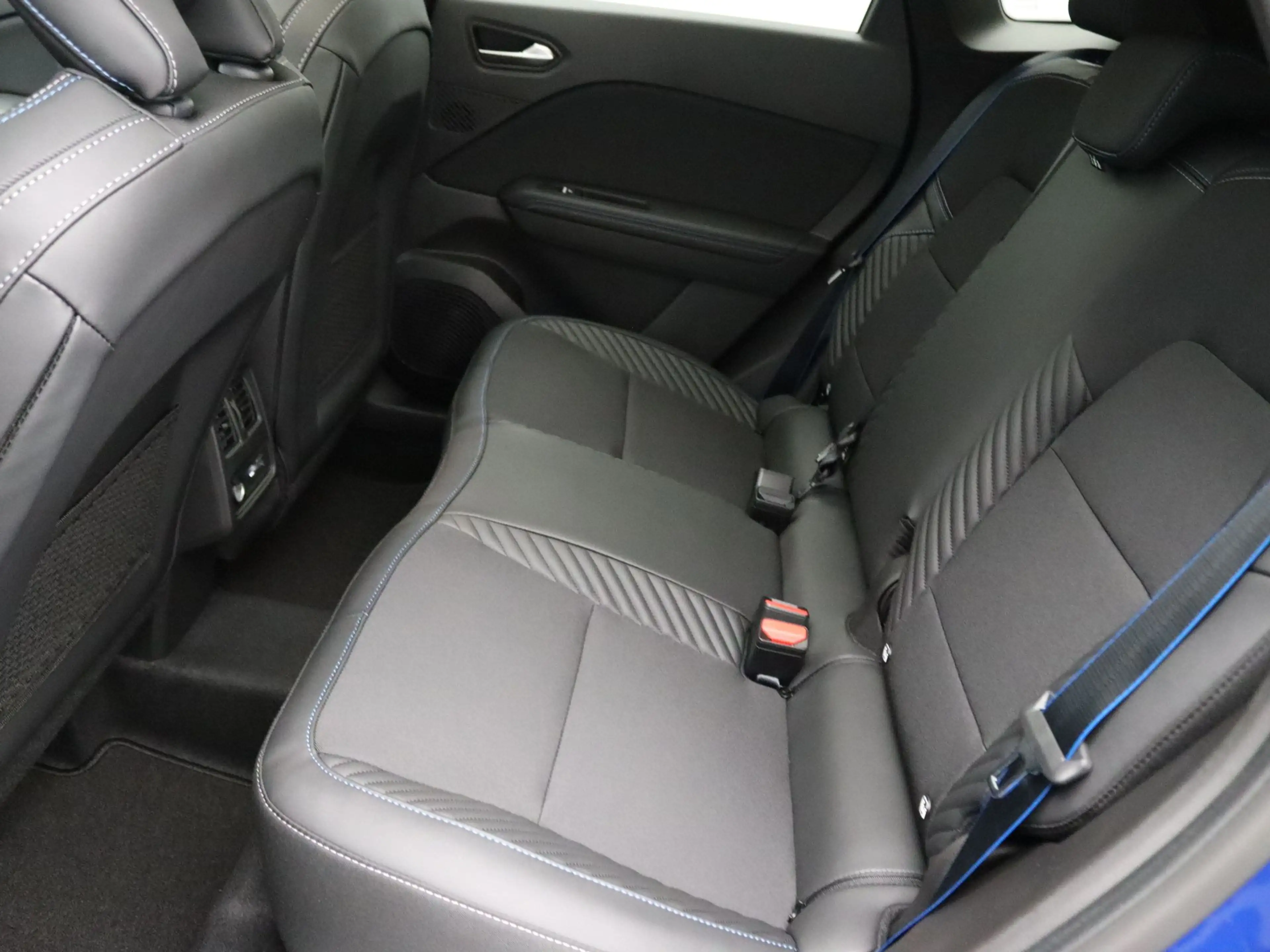 Renault Symbioz 145pk E-Tech full hybrid esprit Alpine Apple Carpl — photo 33