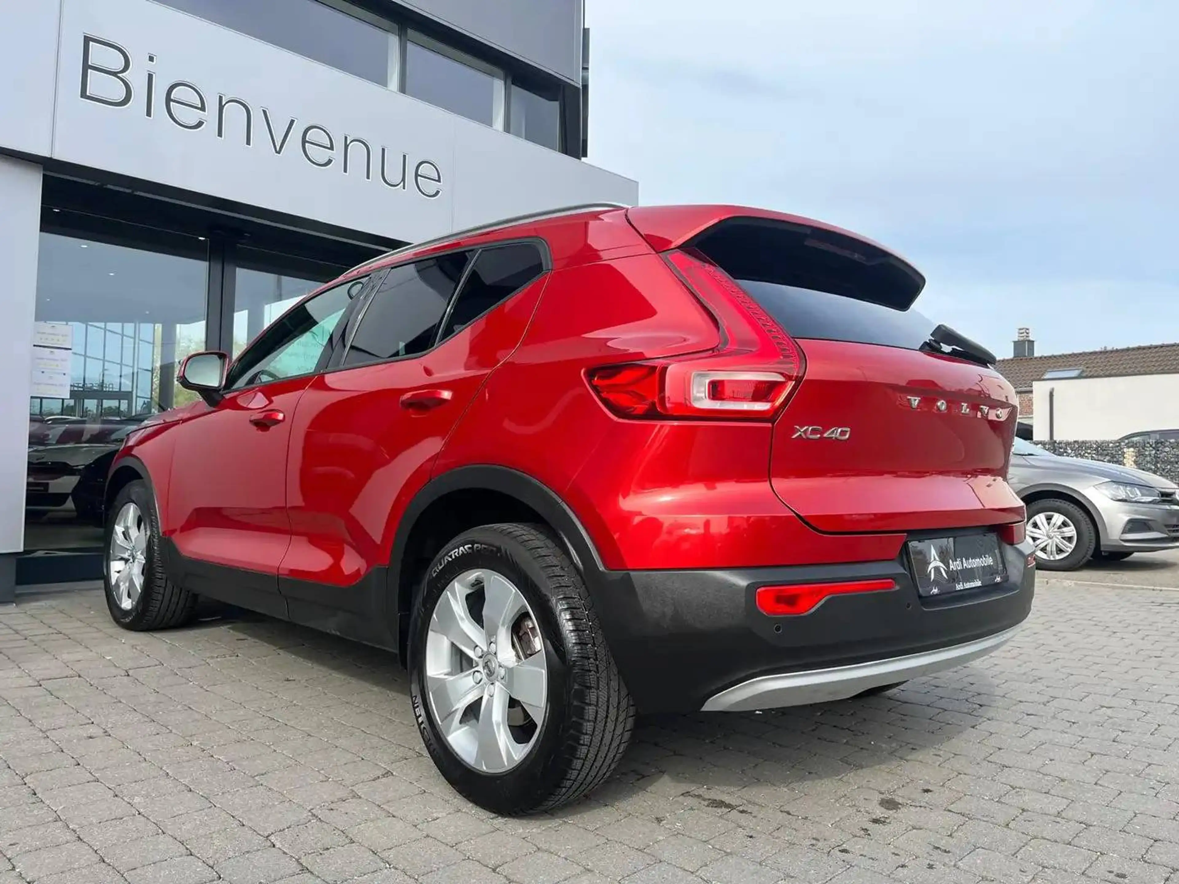 Volvo XC40 2.0 T4 AWD *GARANTIE*1ER PROPRIETAIRE*CAMERA* — photo 6
