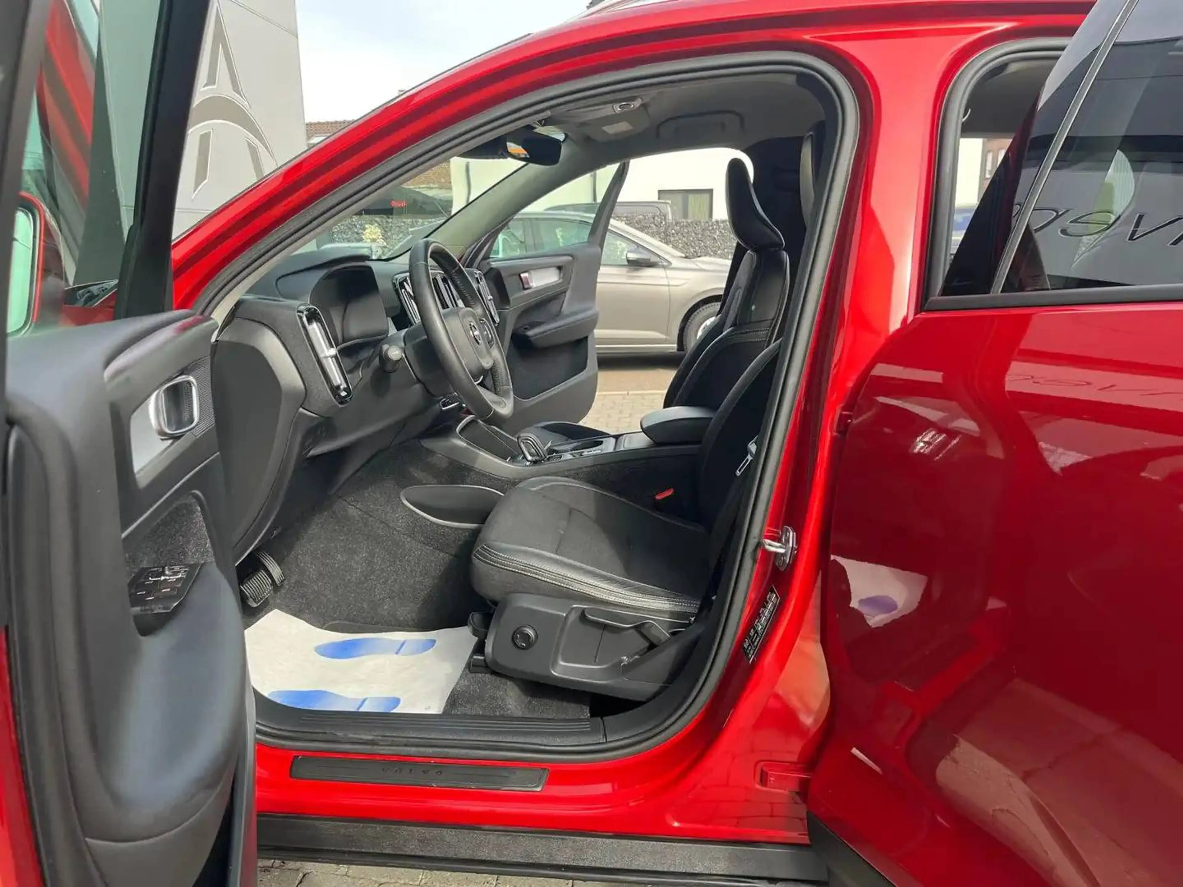 Volvo XC40 2.0 T4 AWD *GARANTIE*1ER PROPRIETAIRE*CAMERA* — photo 7