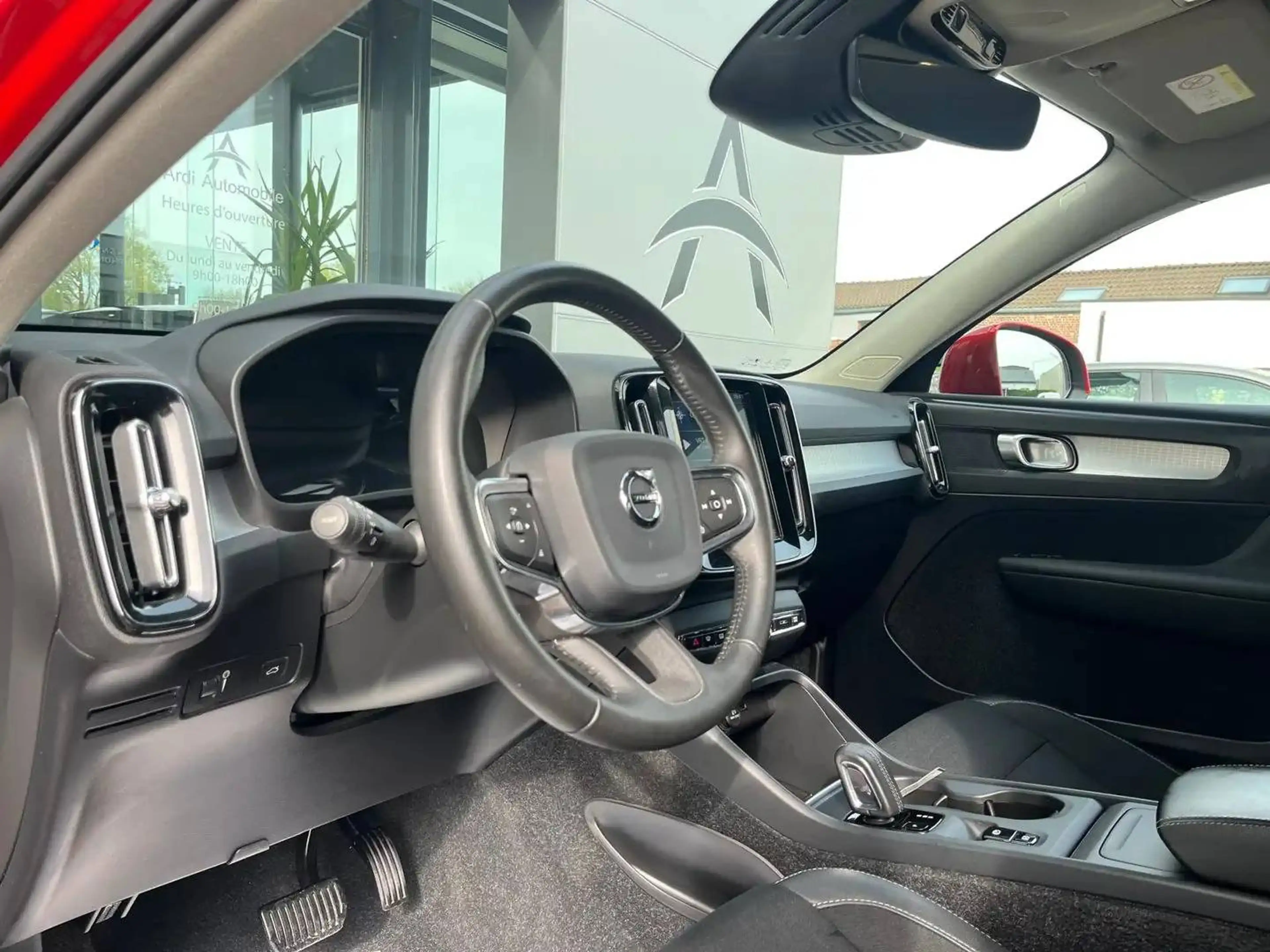 Volvo XC40 2.0 T4 AWD *GARANTIE*1ER PROPRIETAIRE*CAMERA* — photo 8