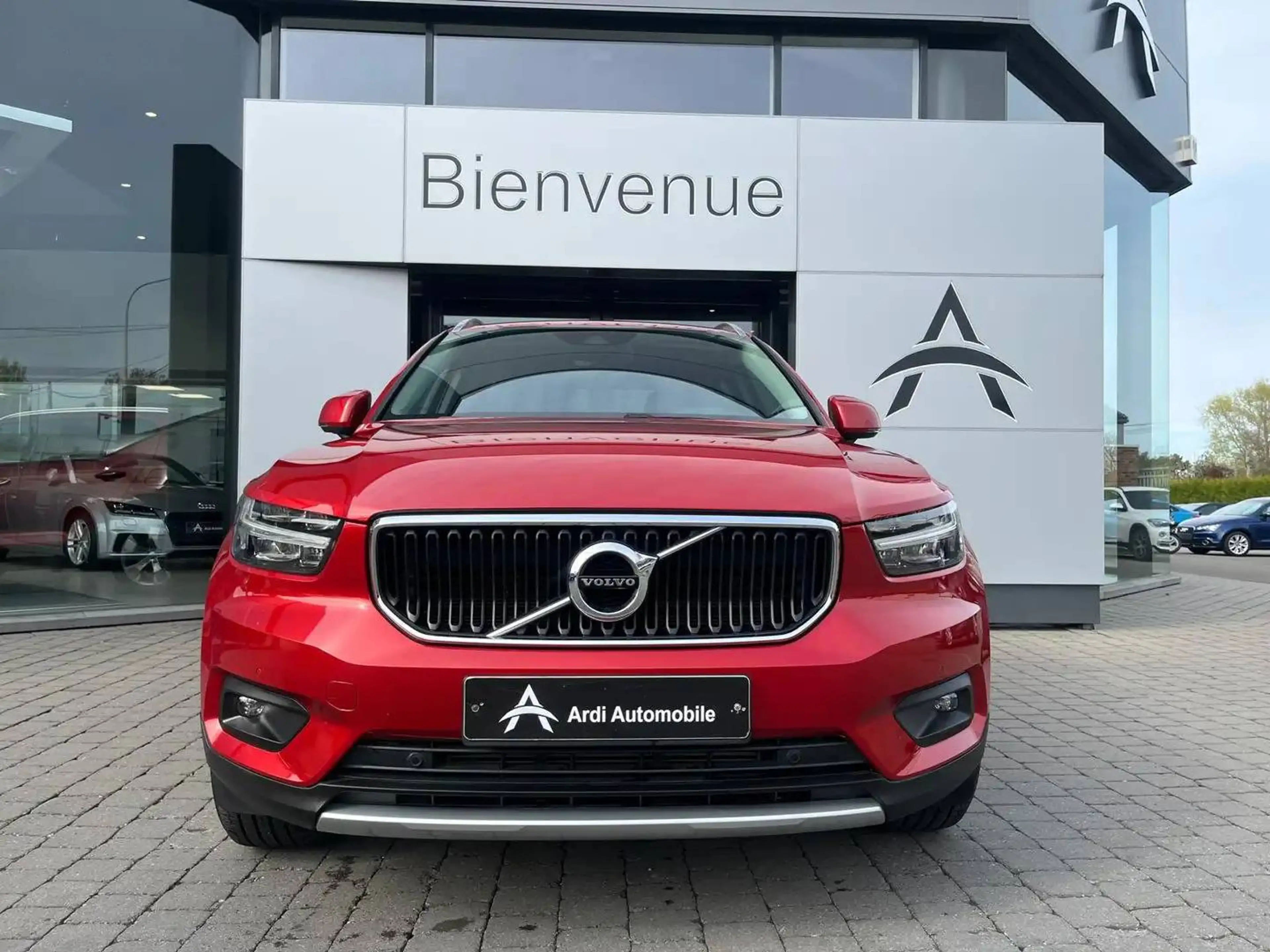 Volvo XC40 2.0 T4 AWD *GARANTIE*1ER PROPRIETAIRE*CAMERA* — photo 2