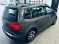 Volkswagen Touran 1.6 TDi Trendline 7PL GPS+CRUISE+CARNET+CARPASS Gris - thumbnail 4