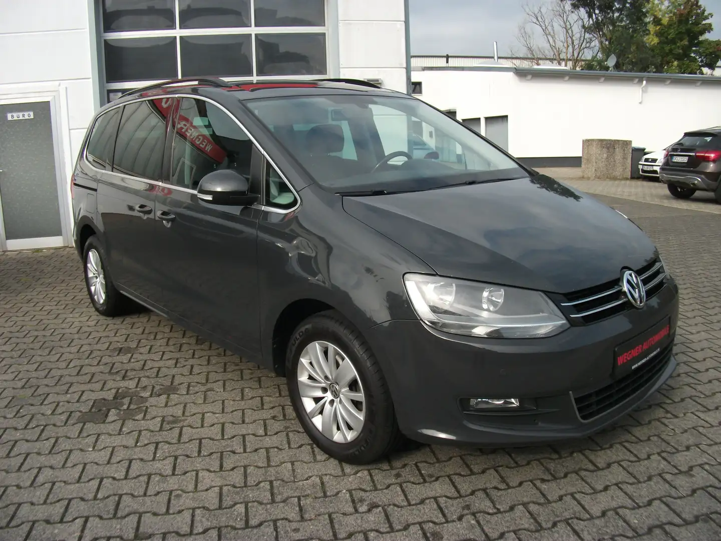 Volkswagen Sharan Comfortline BMT Gris - 1