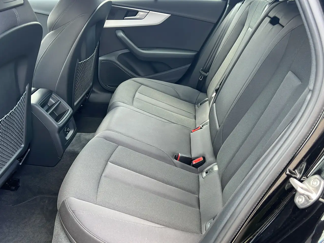 Audi A4 40 TDI S Tronic*NaviPlus*LED*Sportsitze*DAB, миниатюра 8