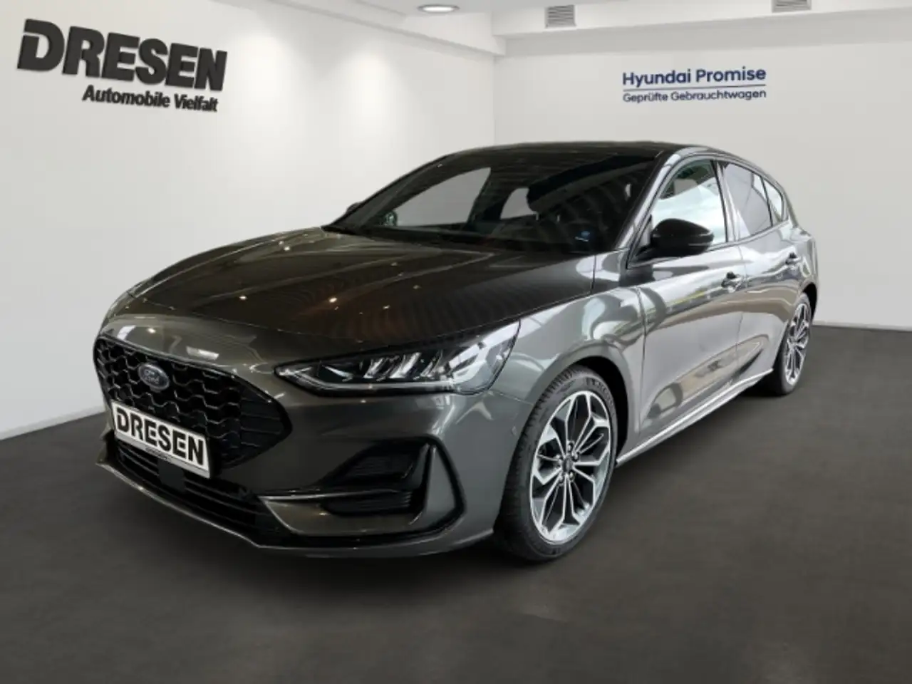 Ford Focus Mild-Hybrid 1.0 EcoBoost ST-Line X+Carplay+Lenkrad