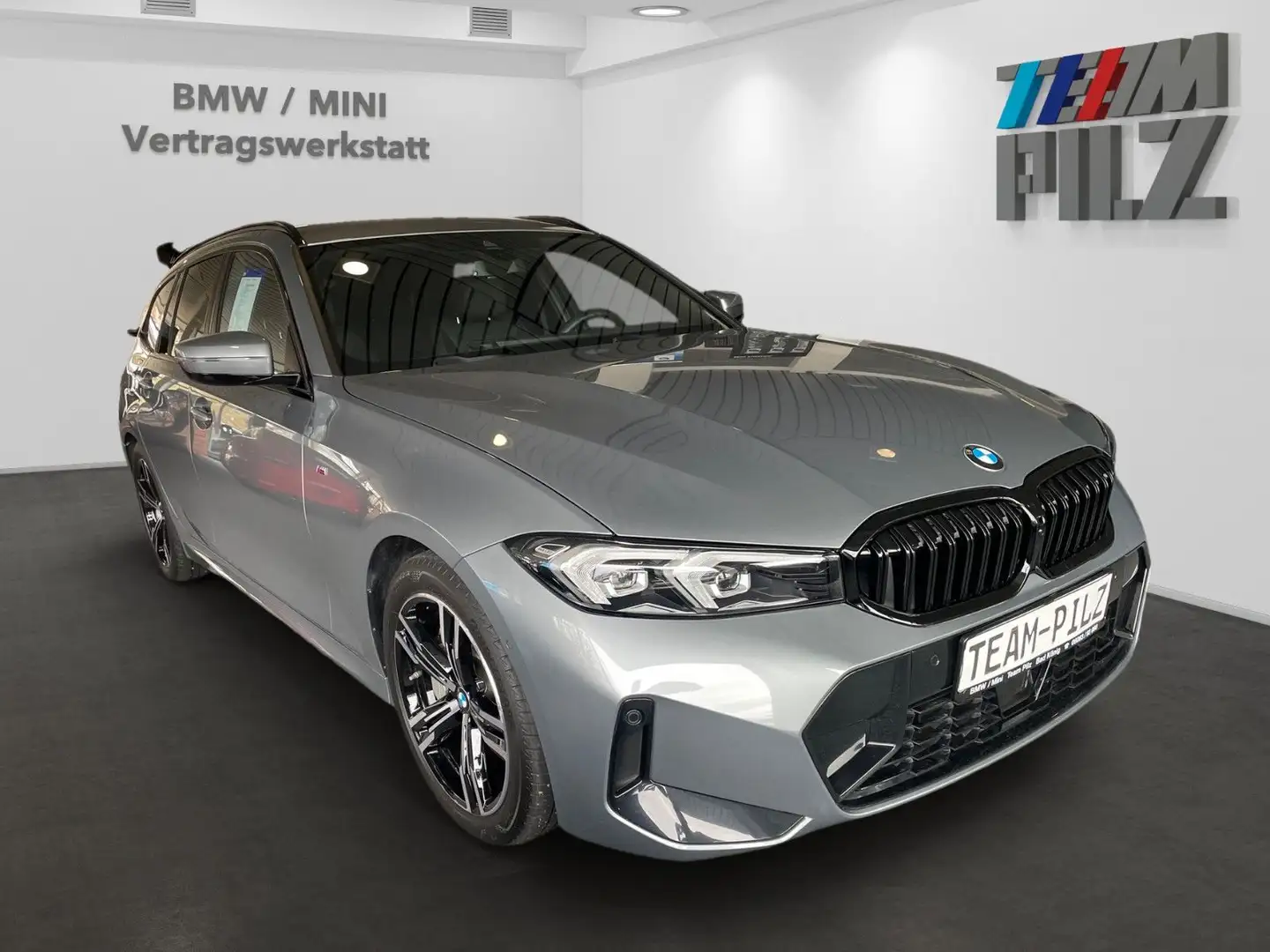 BMW 330 i xdrive M-Sport LED Navi Facelift Kamera ACC Grijs - 2