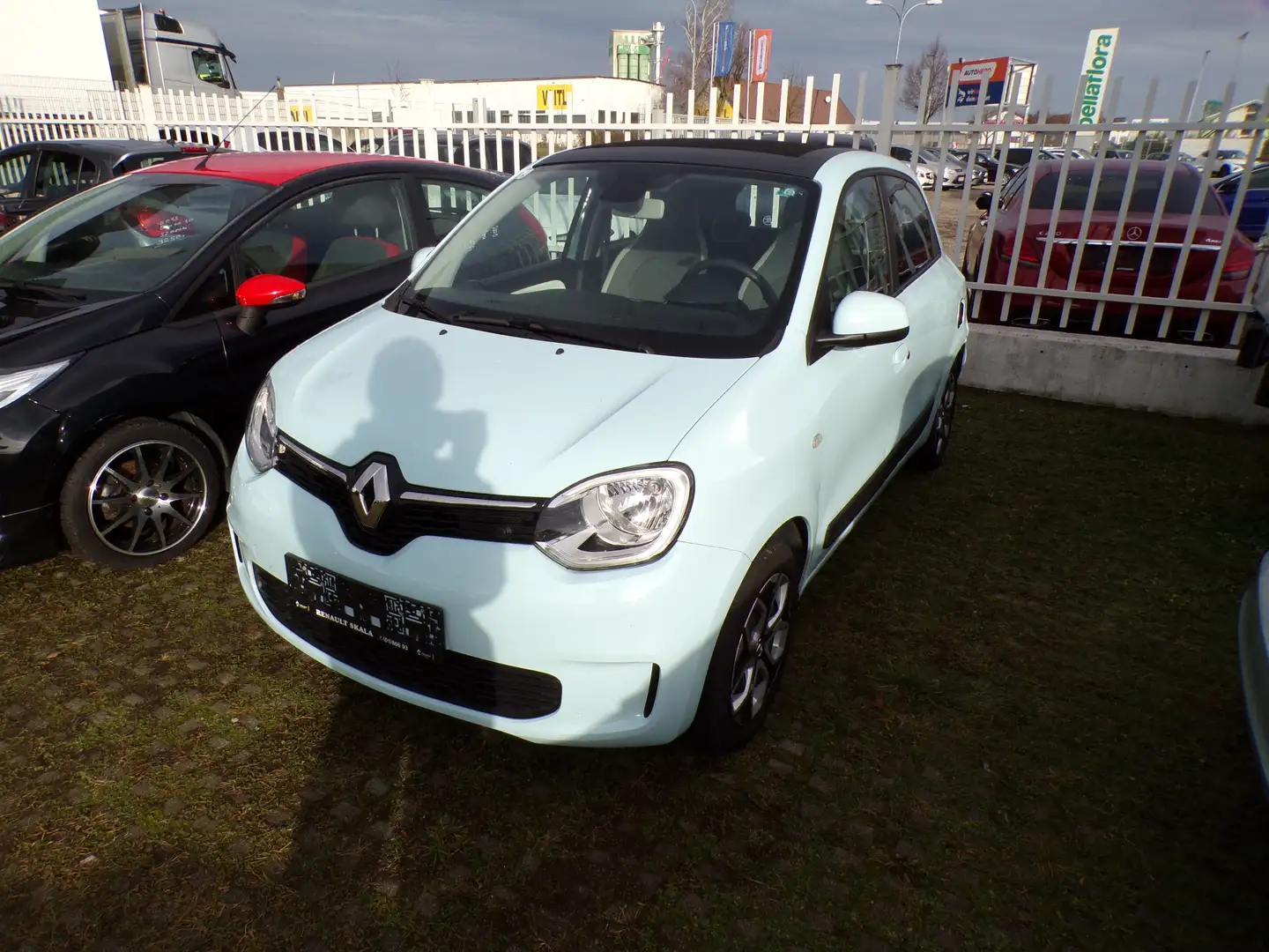 Renault Twingo Limited Blau - 1