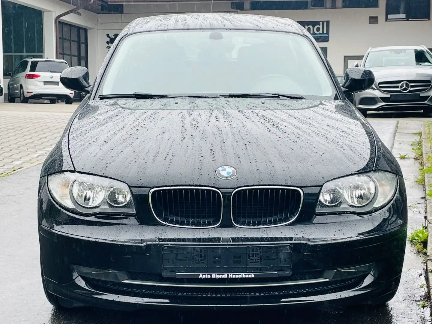 BMW 116 Baureihe 1 Lim. 116i Tüv 01.2026 Negru - 2