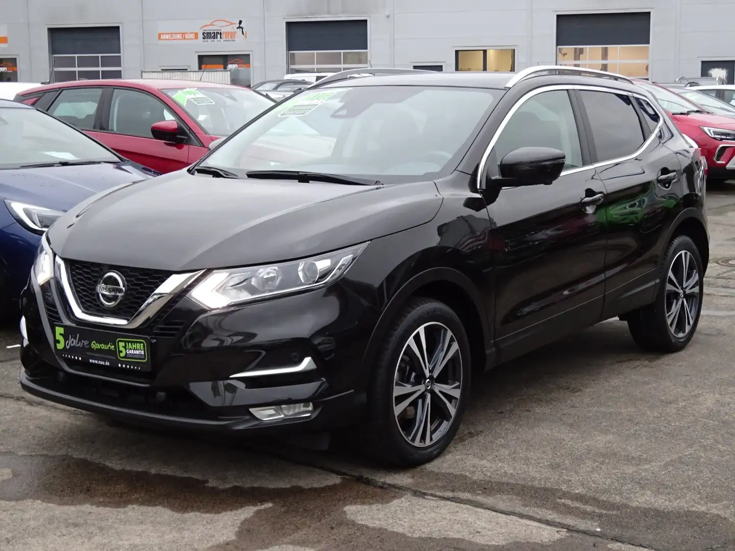 Nissan Qashqai 1.3 DIG-T Zama Inspektionspaket Big Deal Noir - 2