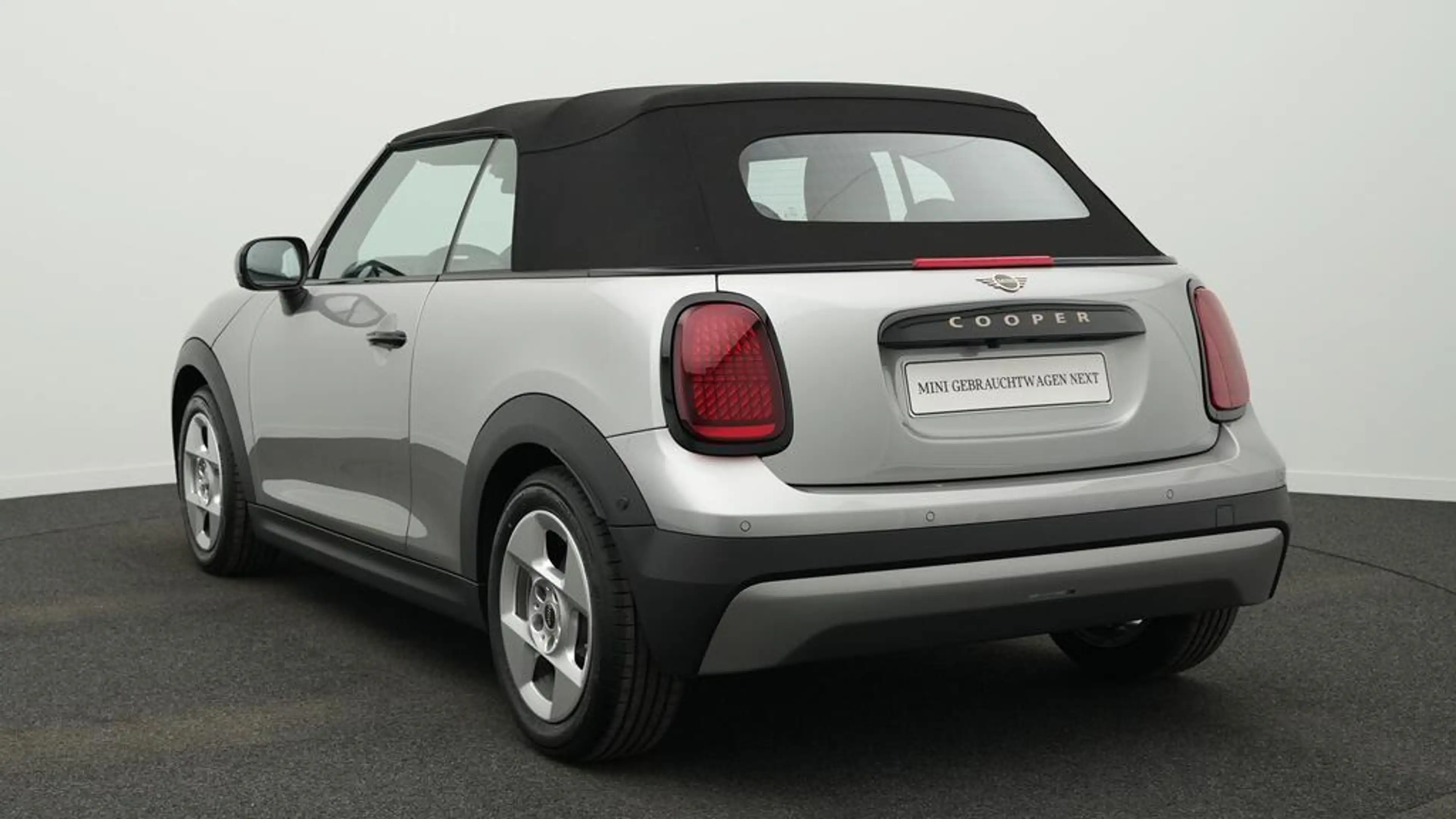 MINI Cooper C Cabrio Classic Trim — photo 7