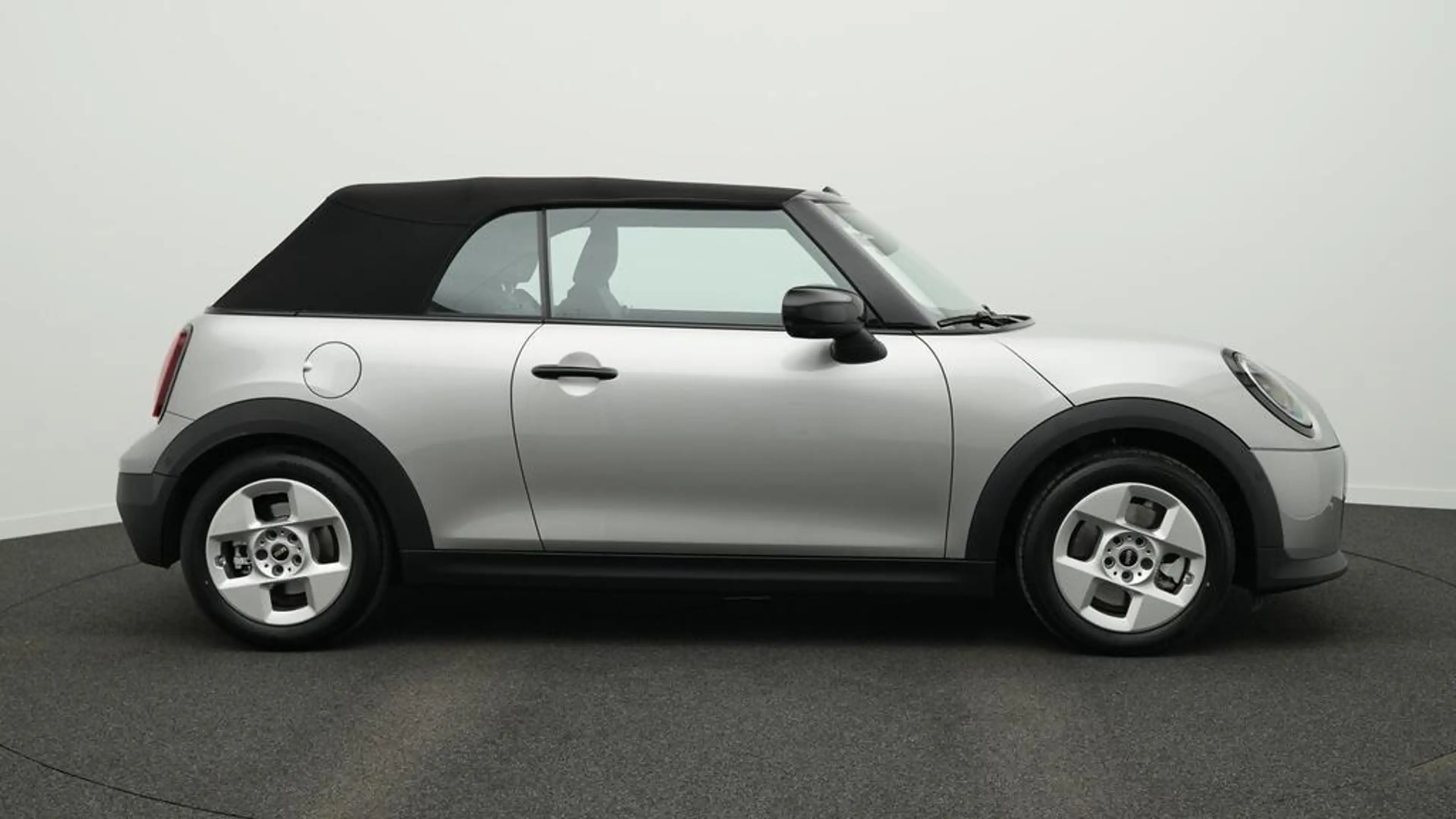 MINI Cooper C Cabrio Classic Trim — photo 2