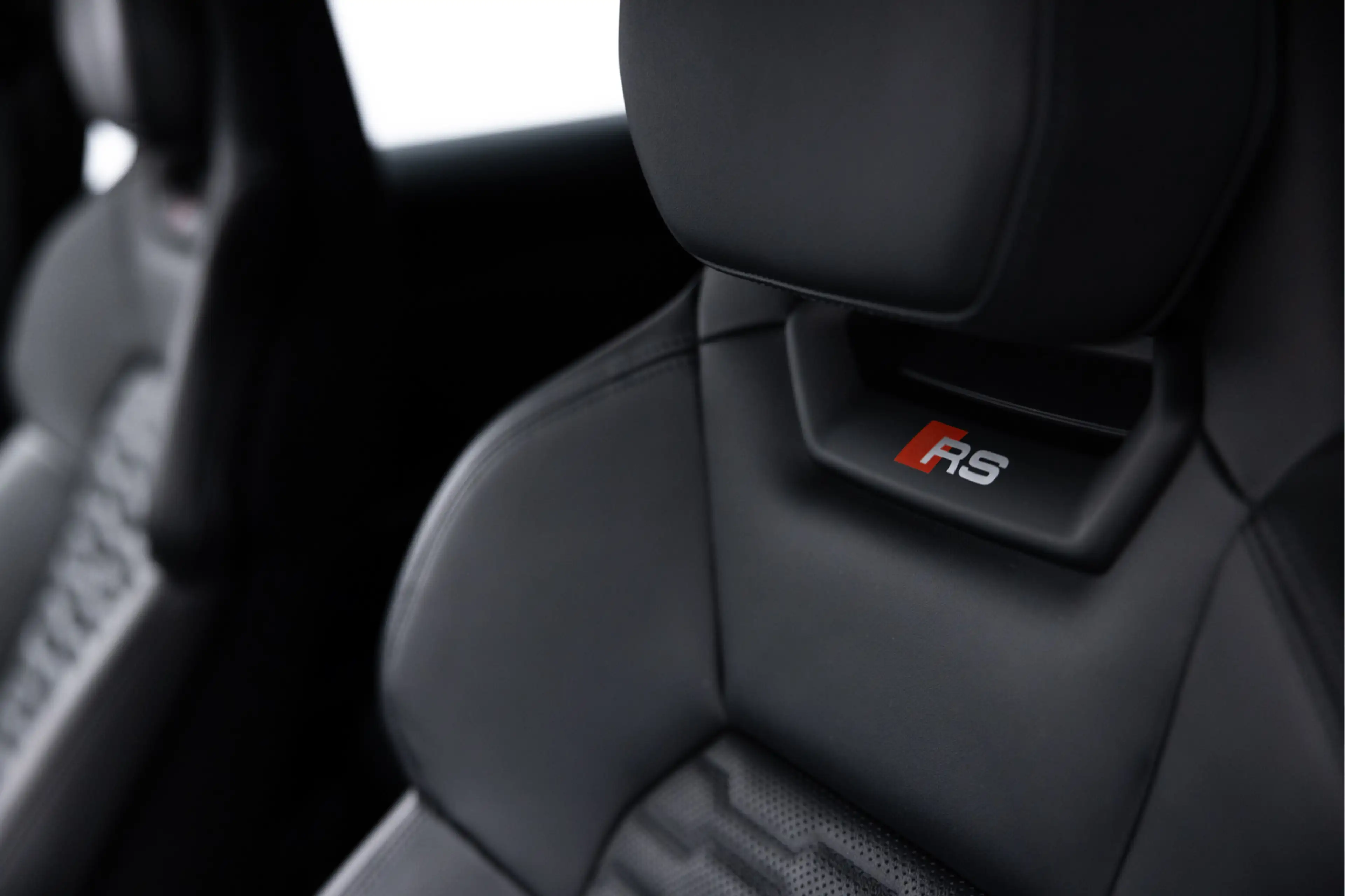 Audi RS e-tron GT 93 kWh | Achterassturing | Carbonpakket | Stoelven — photo 29