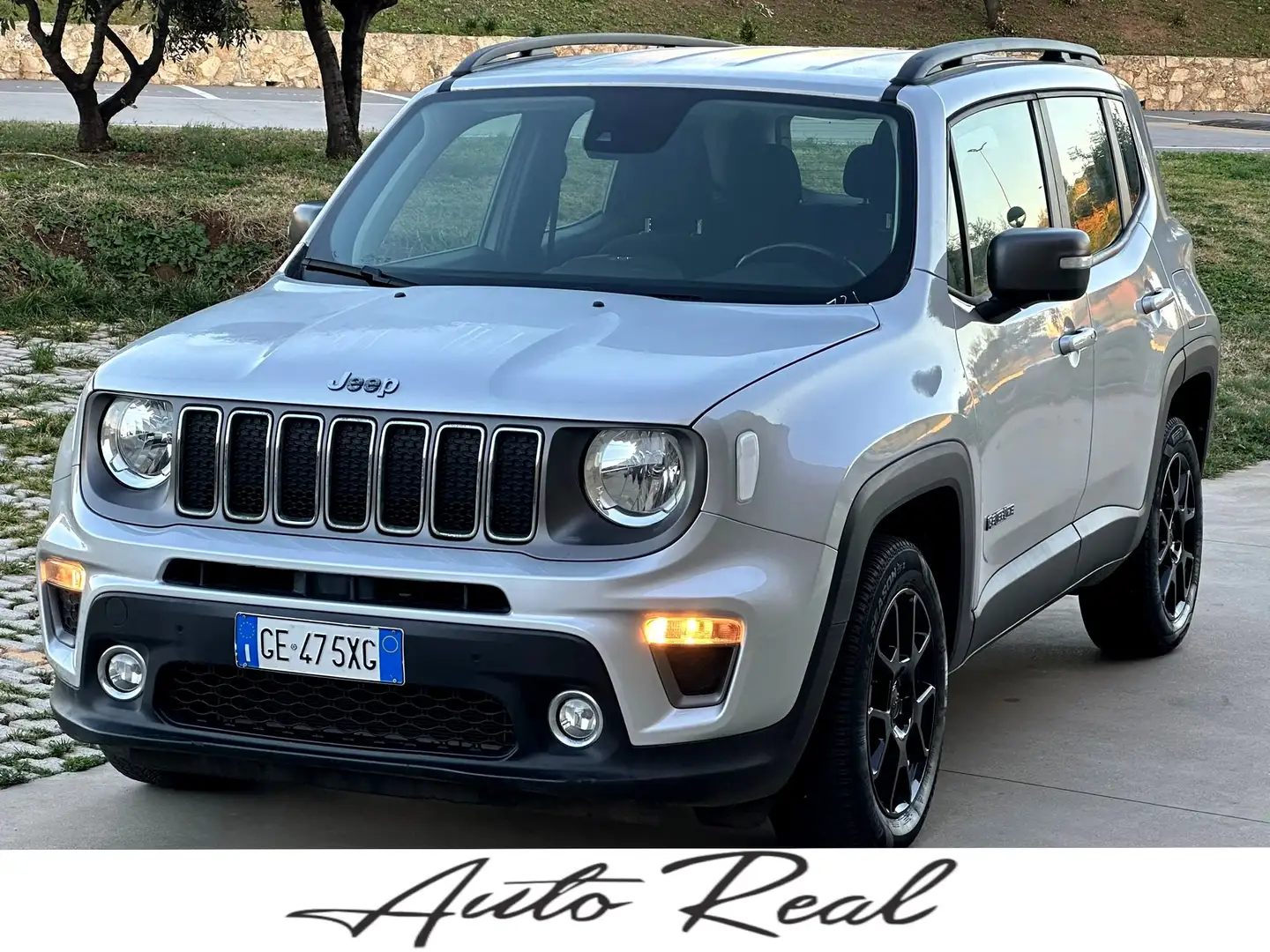 Jeep Renegade 1.3 T4 PHEV LIMITED 4XE AT6+UNIPRO+IVA ESPOSTA!! Zilver - 2