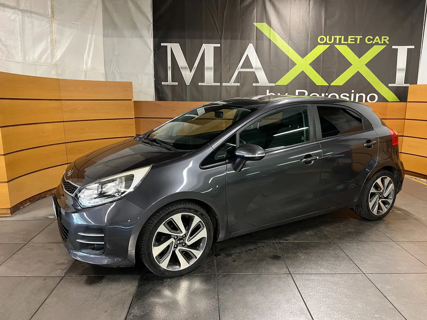 Kia Rio Rio III 2011 5p 1.1 crdi Cool E6 Grigio - 1