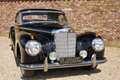 Mercedes-Benz 300 300S Coupe "Matching numbers" Expertly restored an Zwart - thumbnail 25