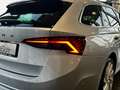 Skoda Octavia Combi 2.0 TDI "Matrix/VirtualC./Canton" Zilver - thumbnail 32